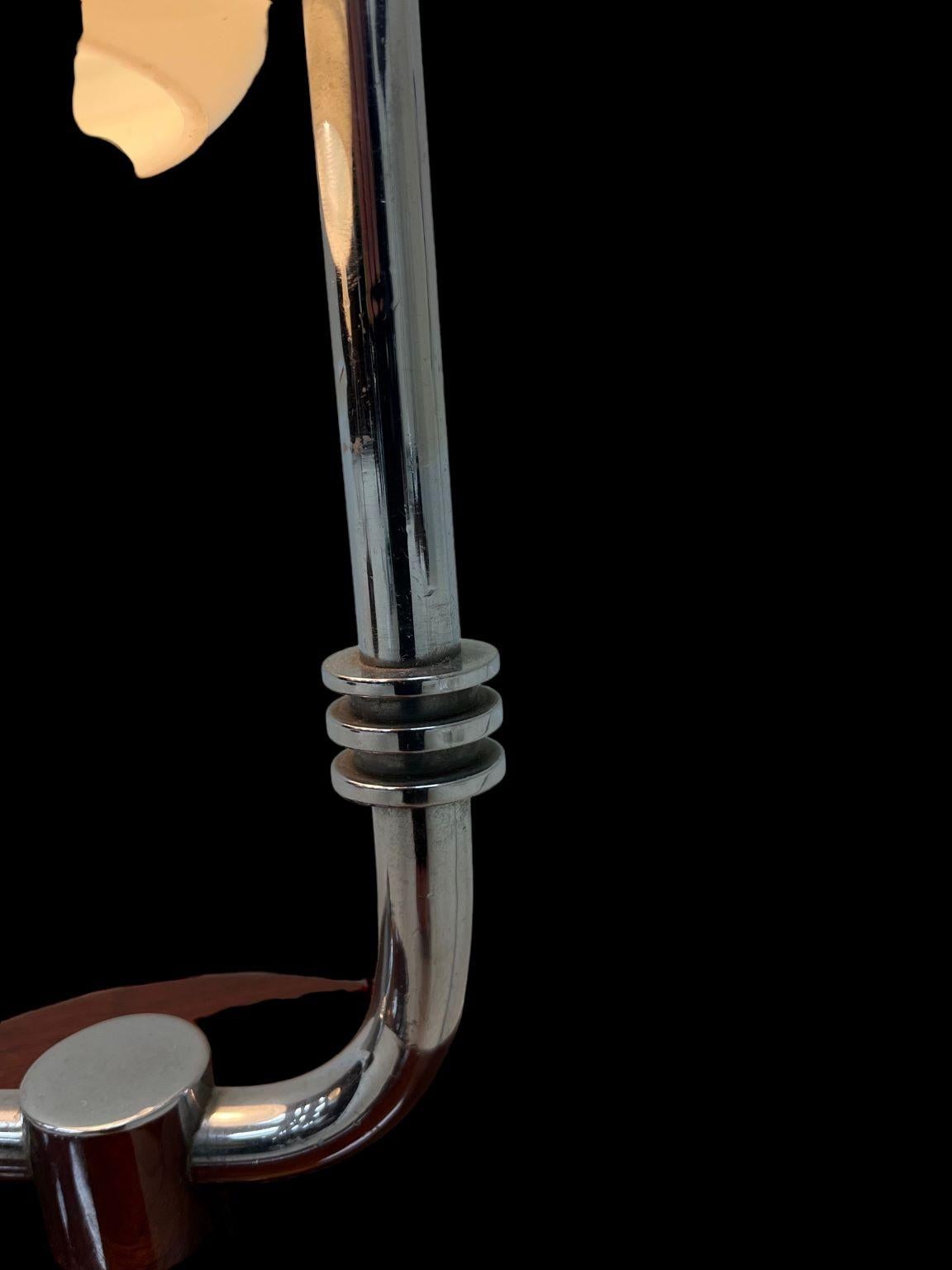 Exceptional Machine Age Art Deco Walnut and Chrome Table Lamps American C.1930’s For Sale 6