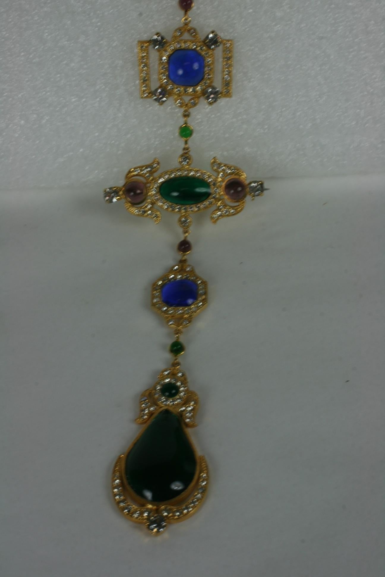 Exceptional Maison Gripoix for Chanel Regency  Brooch For Sale 8
