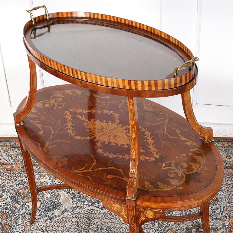 Exceptional Marquetry Serving Stand with Tray C.1900 In Good Condition For Sale In Vancouver, British Columbia