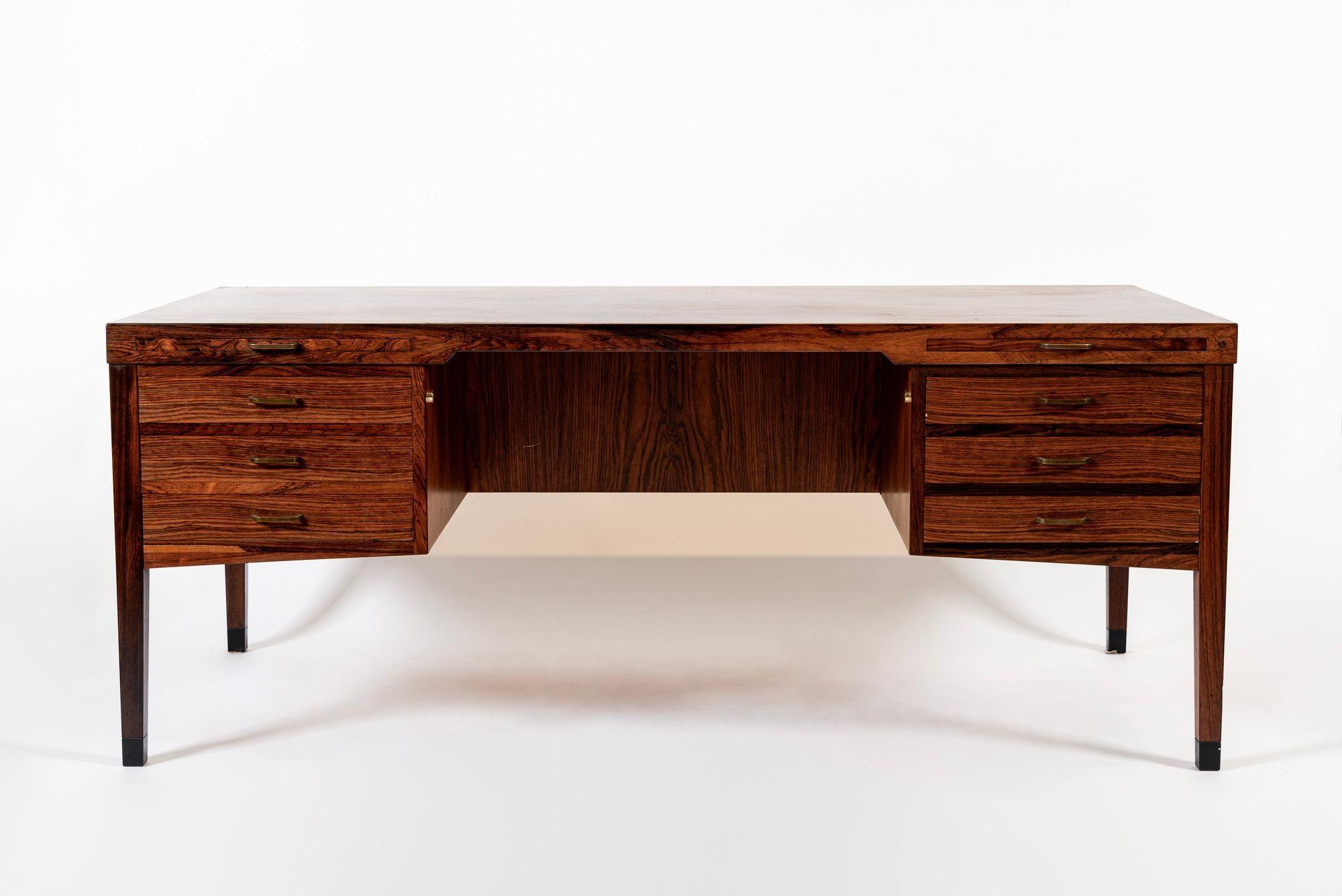 Mid-Century Modern Exceptional Mid Century Danish Large Rosewood Executive Desk For Sale
