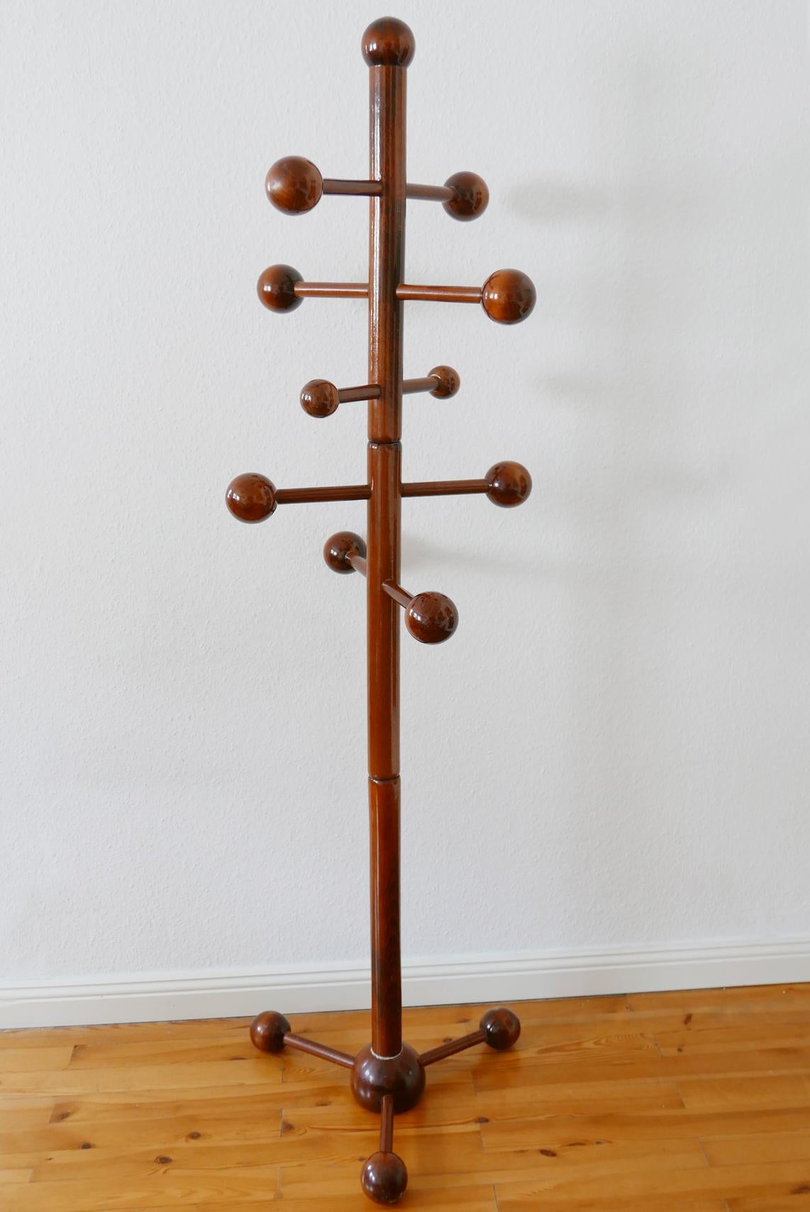 Exceptional Mid-Century Modern Atomic Sputnik Coat Tree or Stand, 1960s, Denmark 6