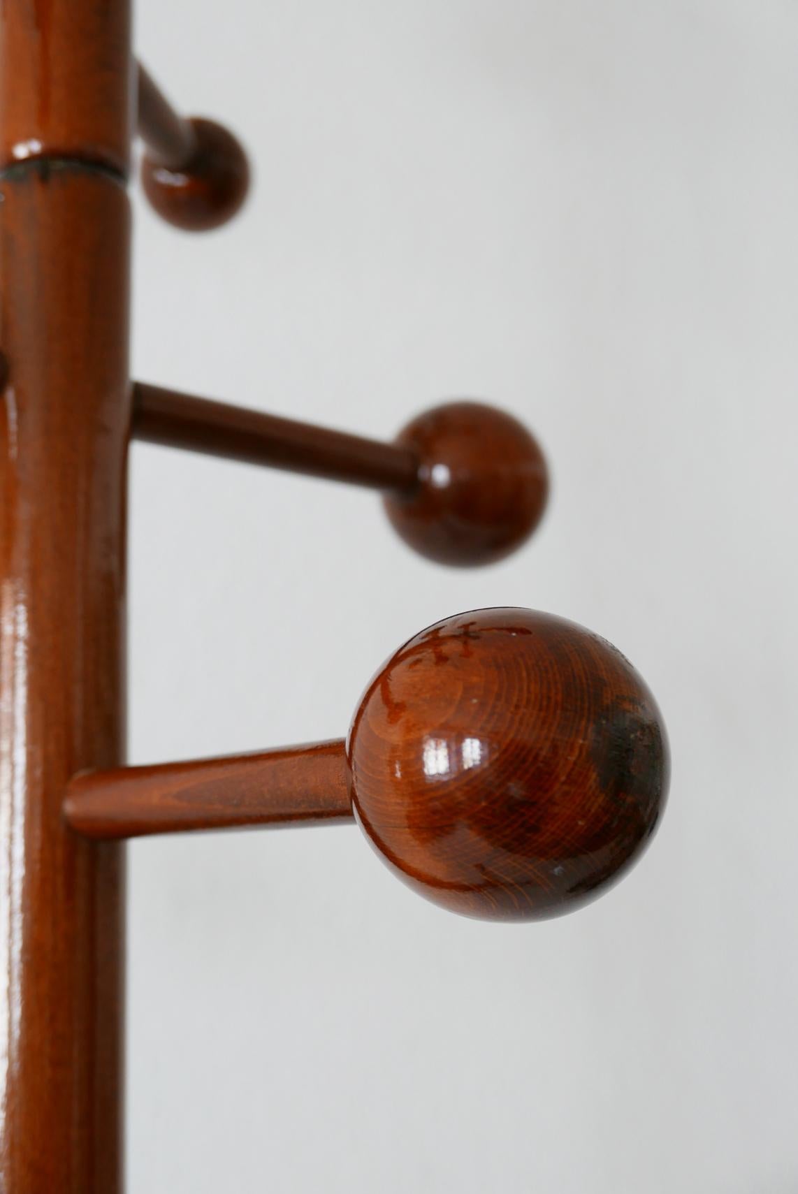 Mid-20th Century Exceptional Mid-Century Modern Atomic Sputnik Coat Tree or Stand, 1960s, Denmark