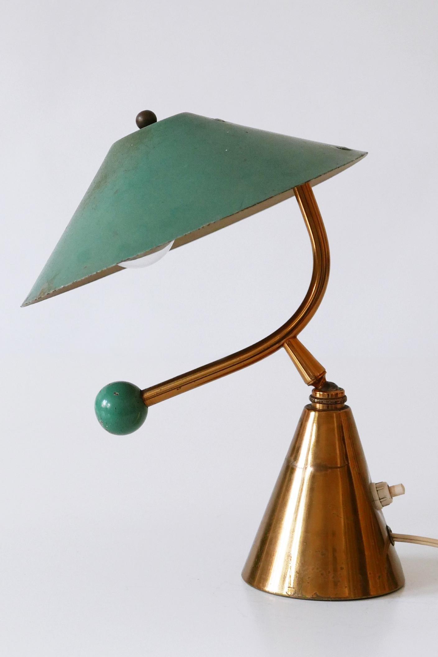 Exceptional Mid-Century Modern Brass Table Lamp, 1950s, France 5