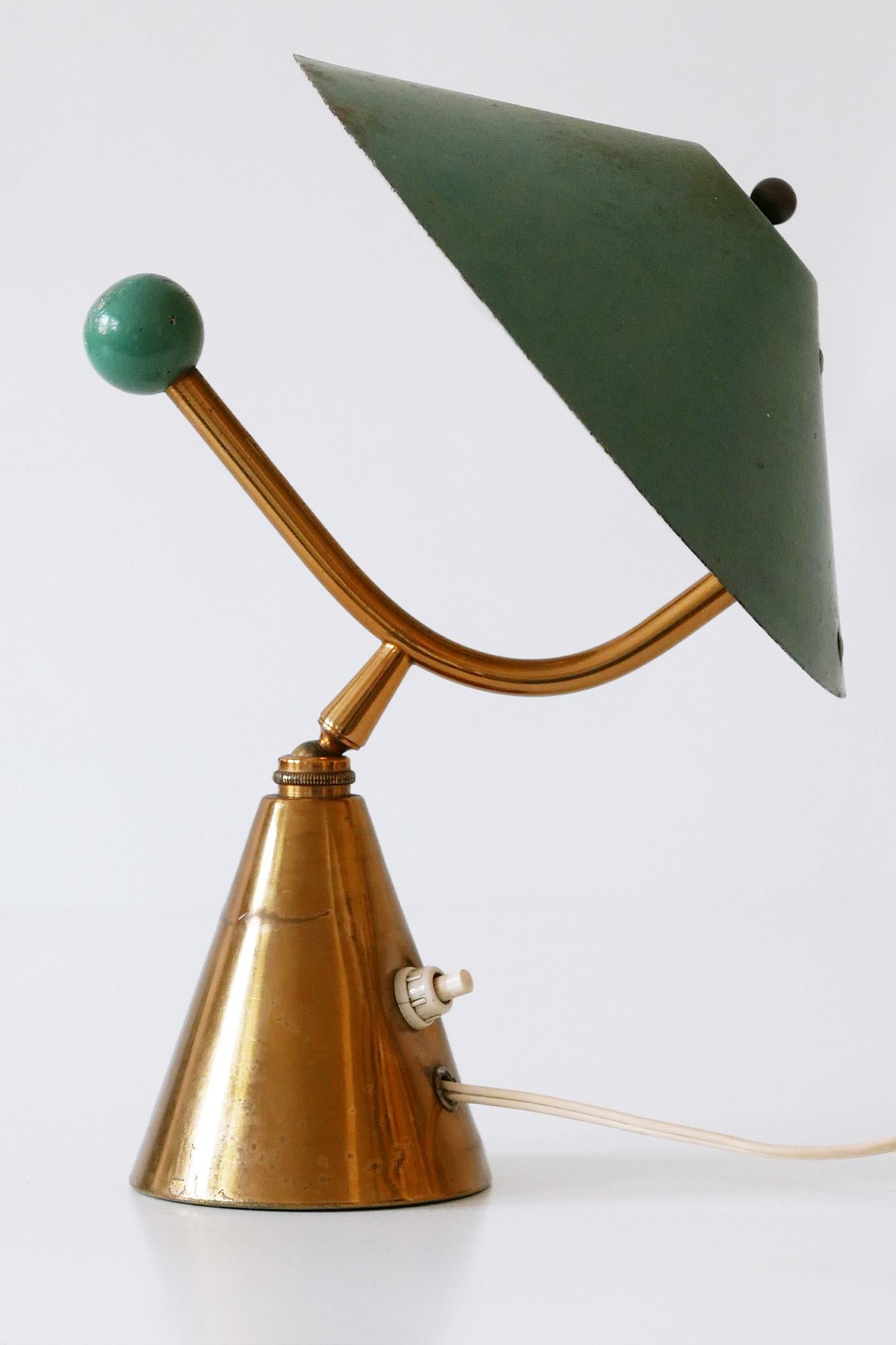 Exceptional Mid-Century Modern Brass Table Lamp, 1950s, France 7