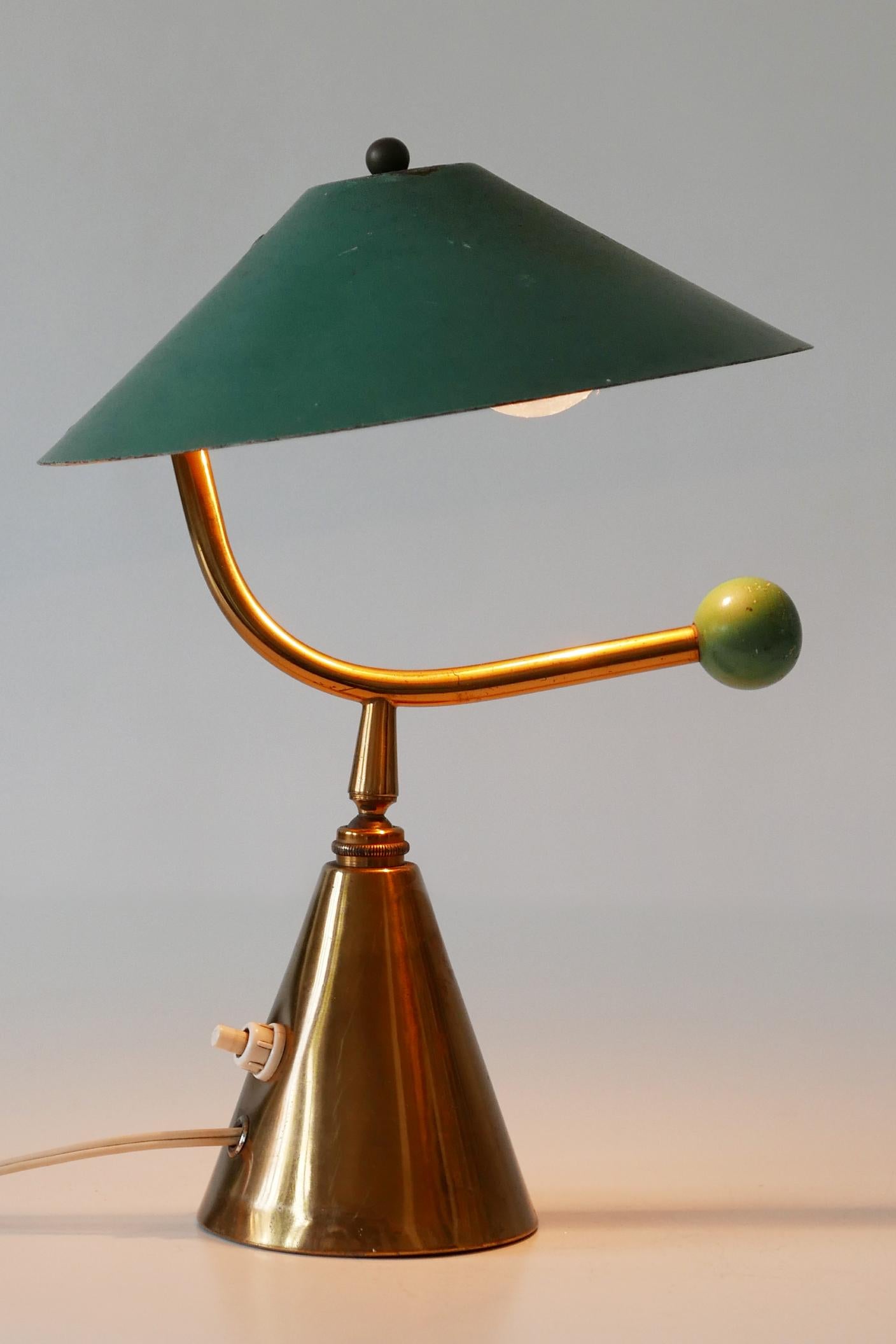 Exceptional Mid-Century Modern Brass Table Lamp, 1950s, France 4