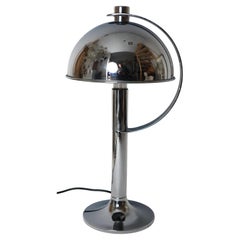 Eccezionale lampada da tavolo cromata di Florian Schulz, Germania, anni '70.