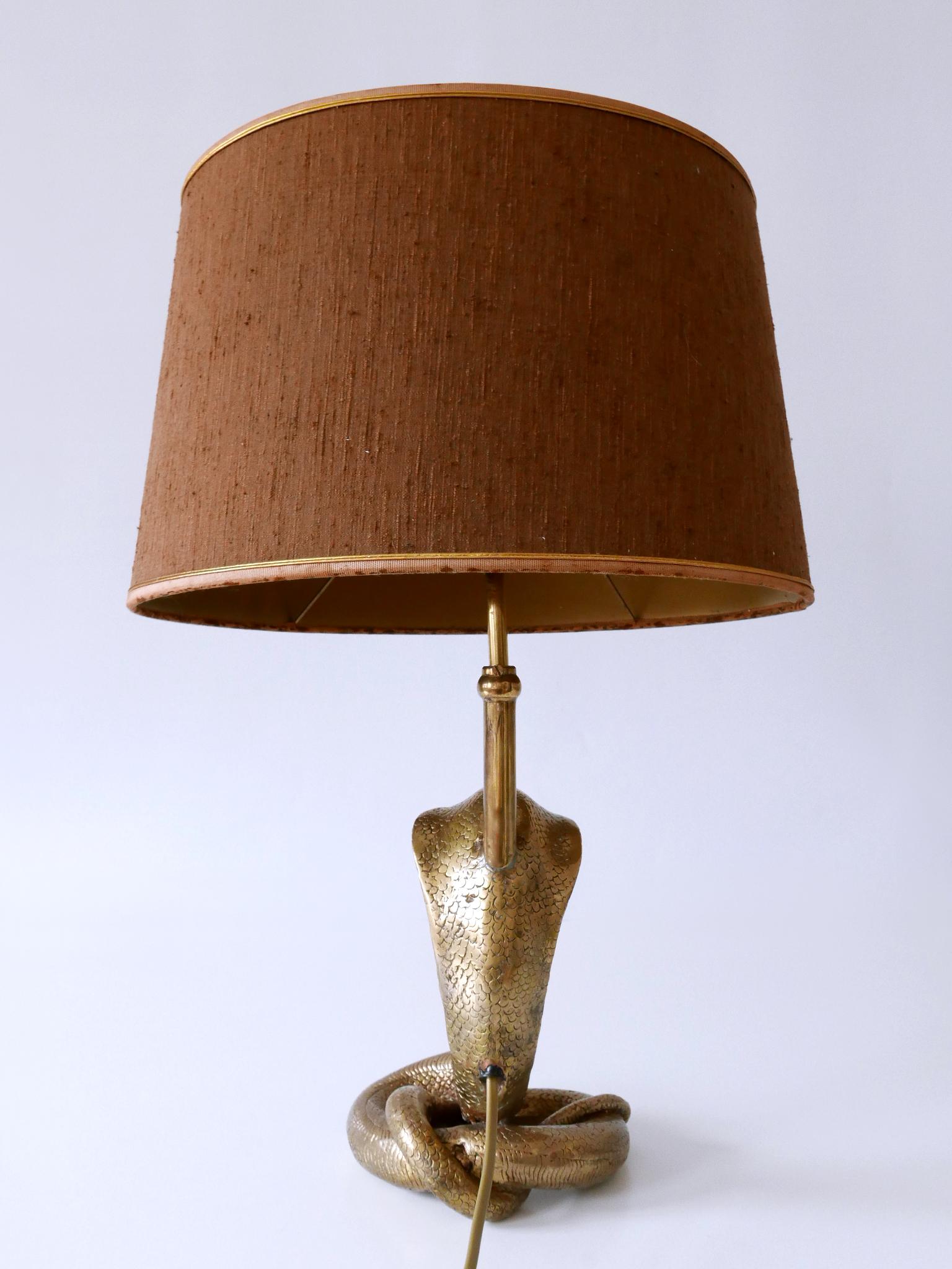 Exceptional Mid-Century Modern Cobra Table Lamp by Maison Jansen France 1970s For Sale 8