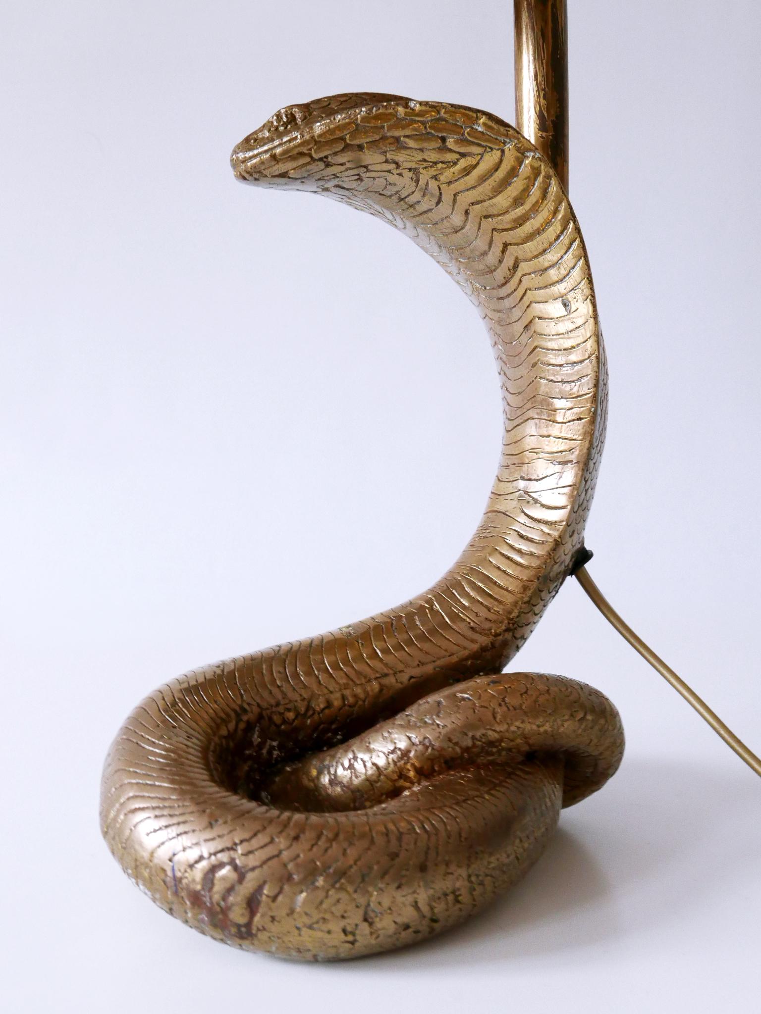 Exceptional Mid-Century Modern Cobra Table Lamp by Maison Jansen France 1970s For Sale 9