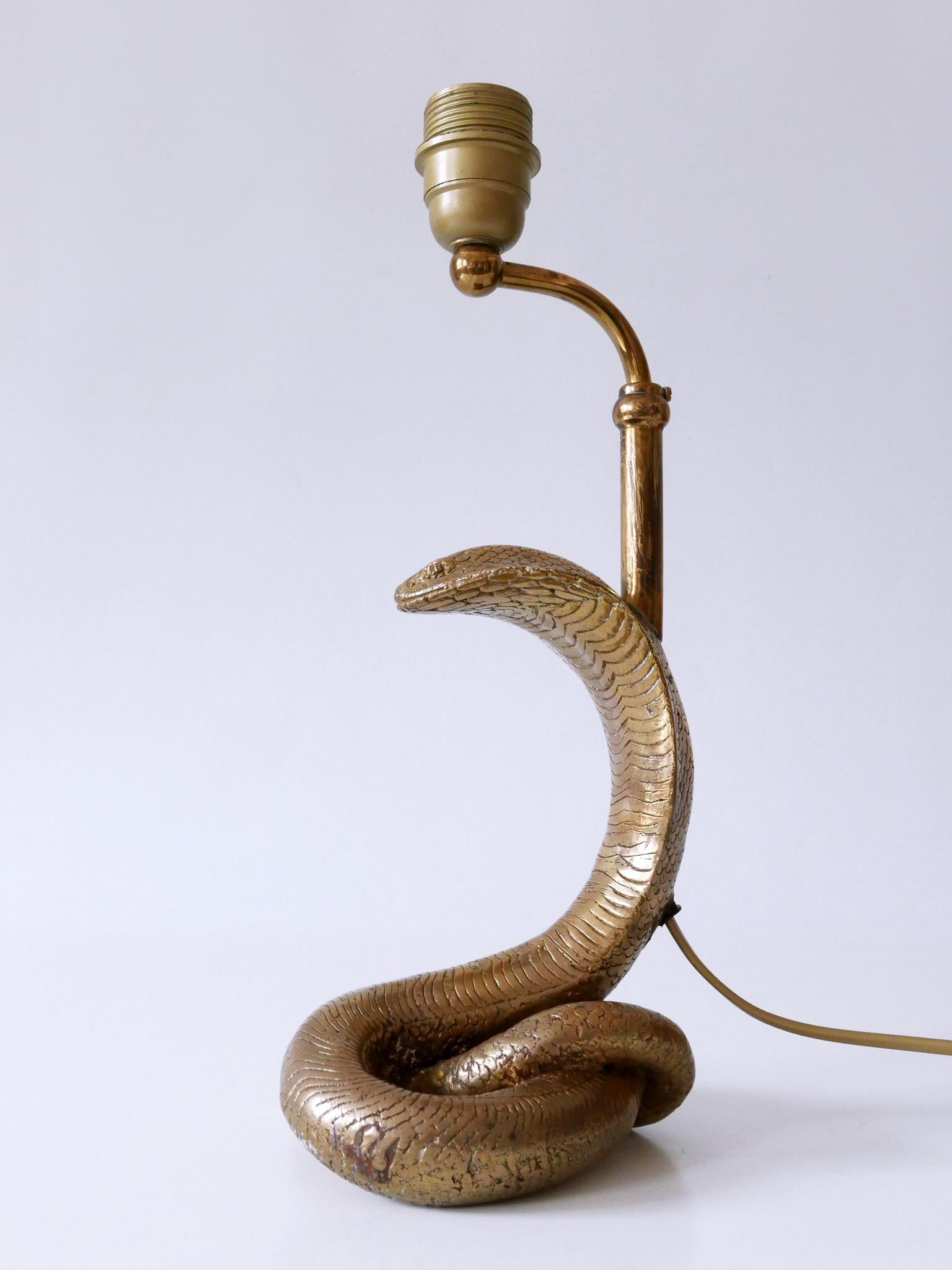 Exceptional Mid-Century Modern Cobra Table Lamp by Maison Jansen France 1970s For Sale 10