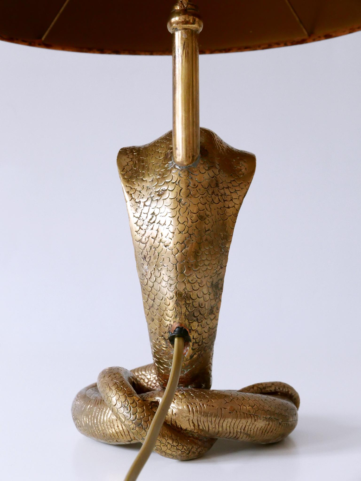 Exceptional Mid-Century Modern Cobra Table Lamp by Maison Jansen France 1970s For Sale 13