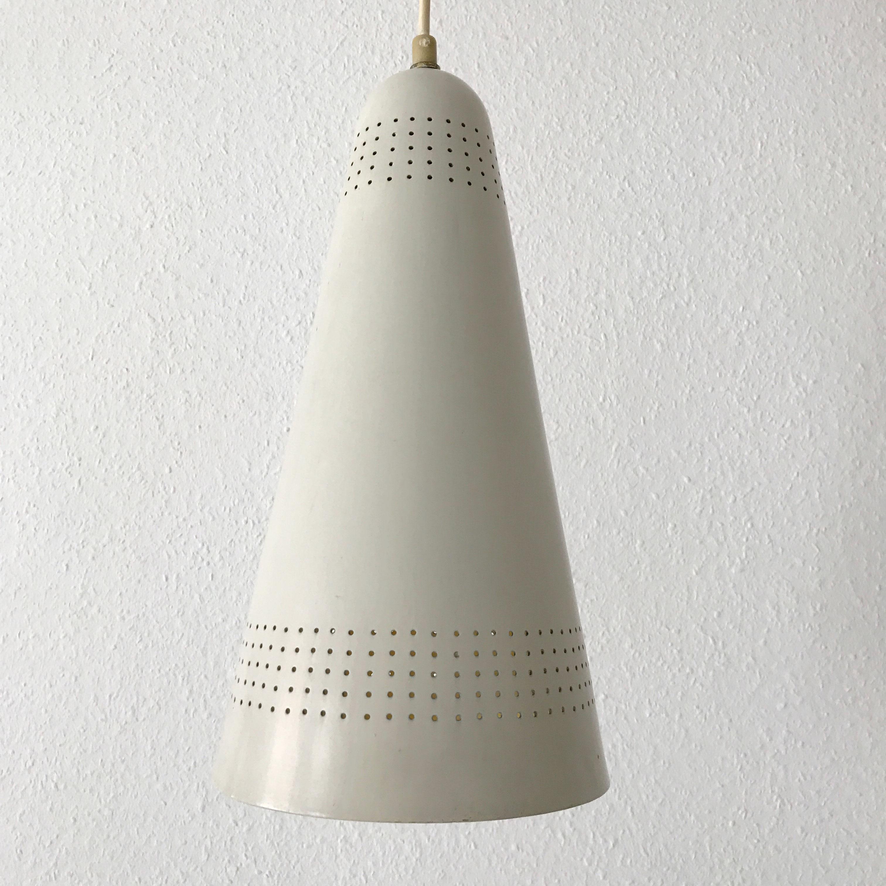 Mid-Century moderno Eccezionale lampada a sospensione o luce a sospensione della modernità di metà secolo, anni '60, Scandinavia in vendita