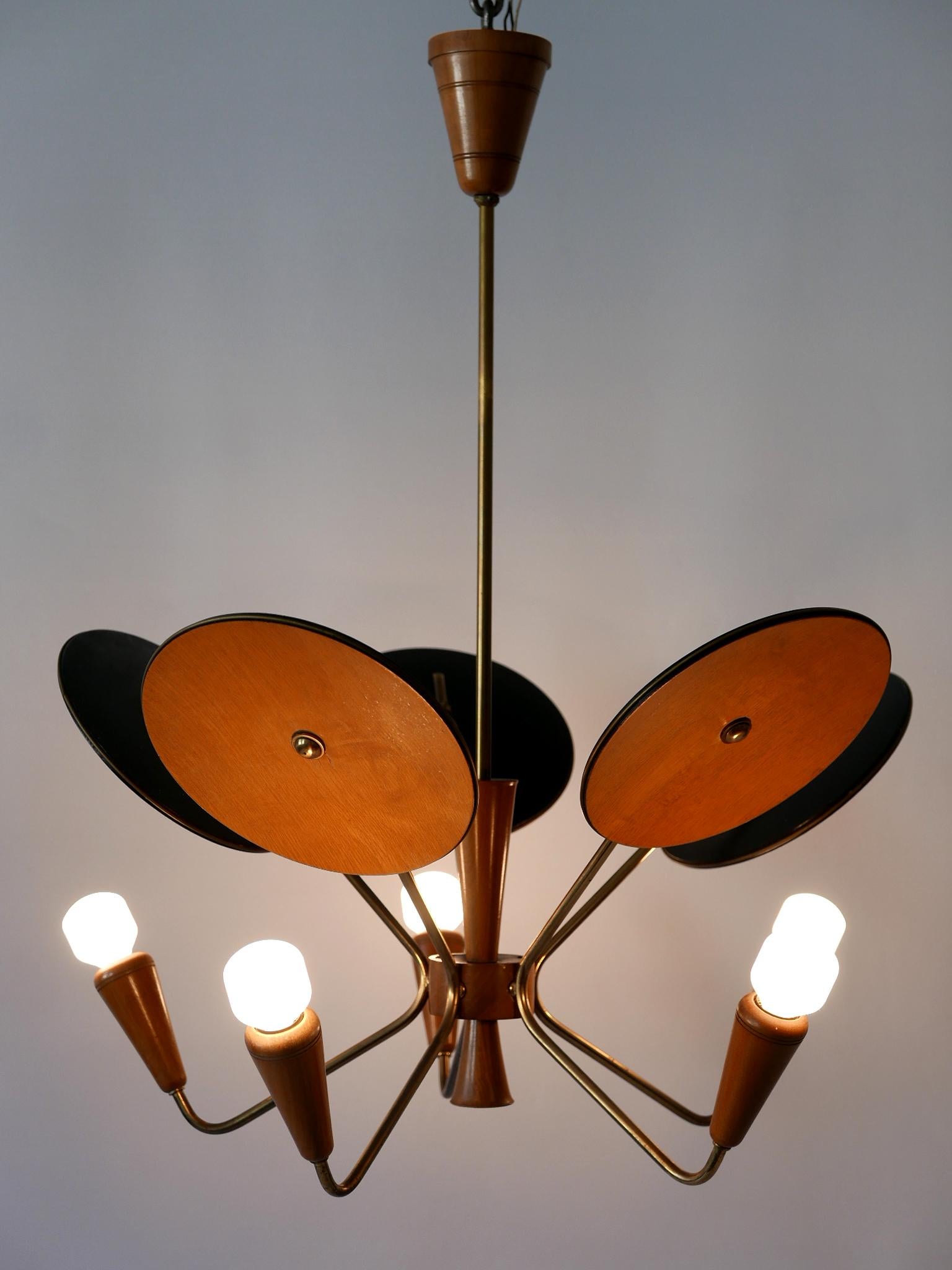 Exceptionnelle lampe à suspension ou lustre Spoutnik moderne mi-siècle, Allemagne, années 1950 en vente 6