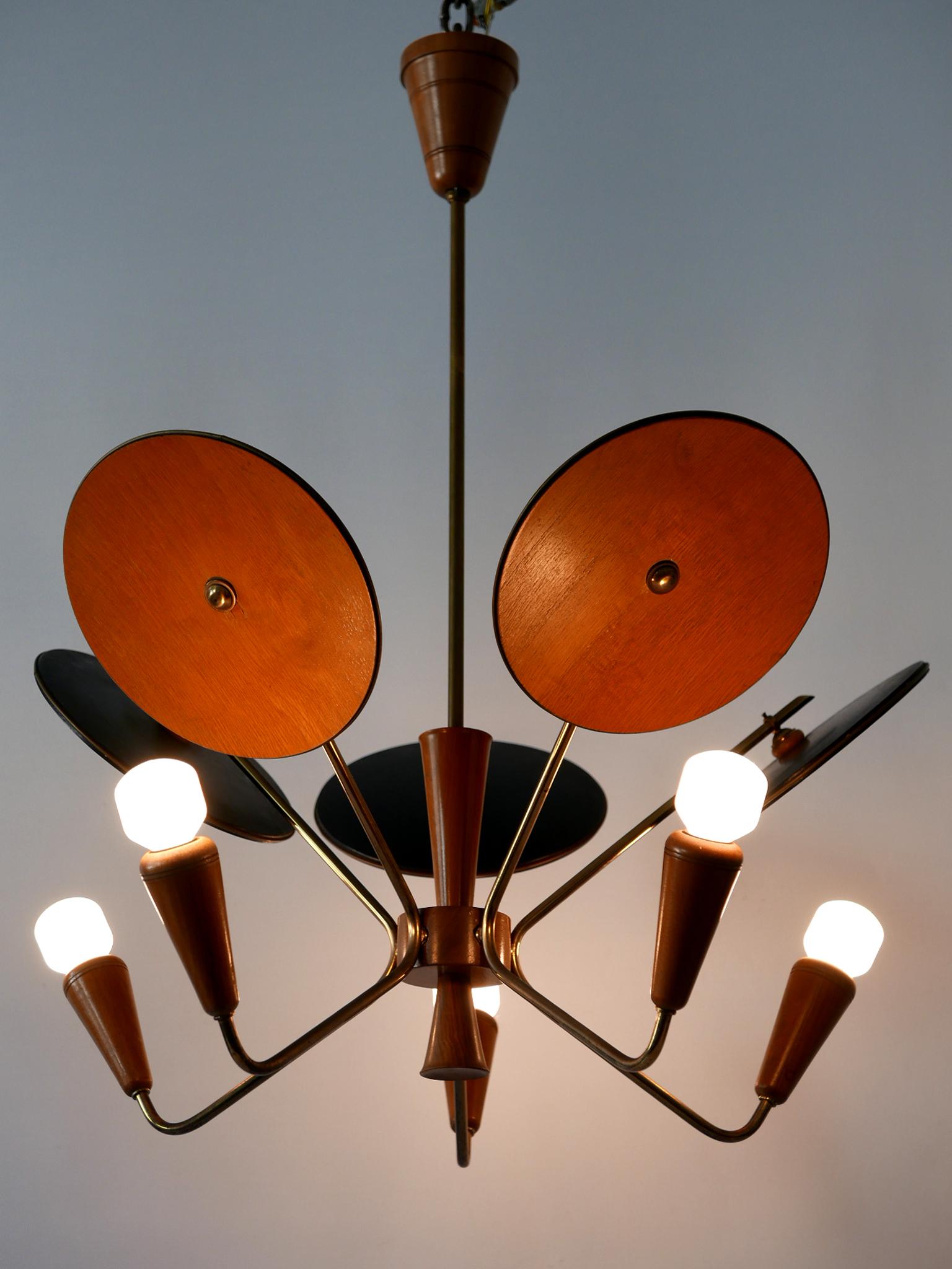 Exceptionnelle lampe à suspension ou lustre Spoutnik moderne mi-siècle, Allemagne, années 1950 en vente 7