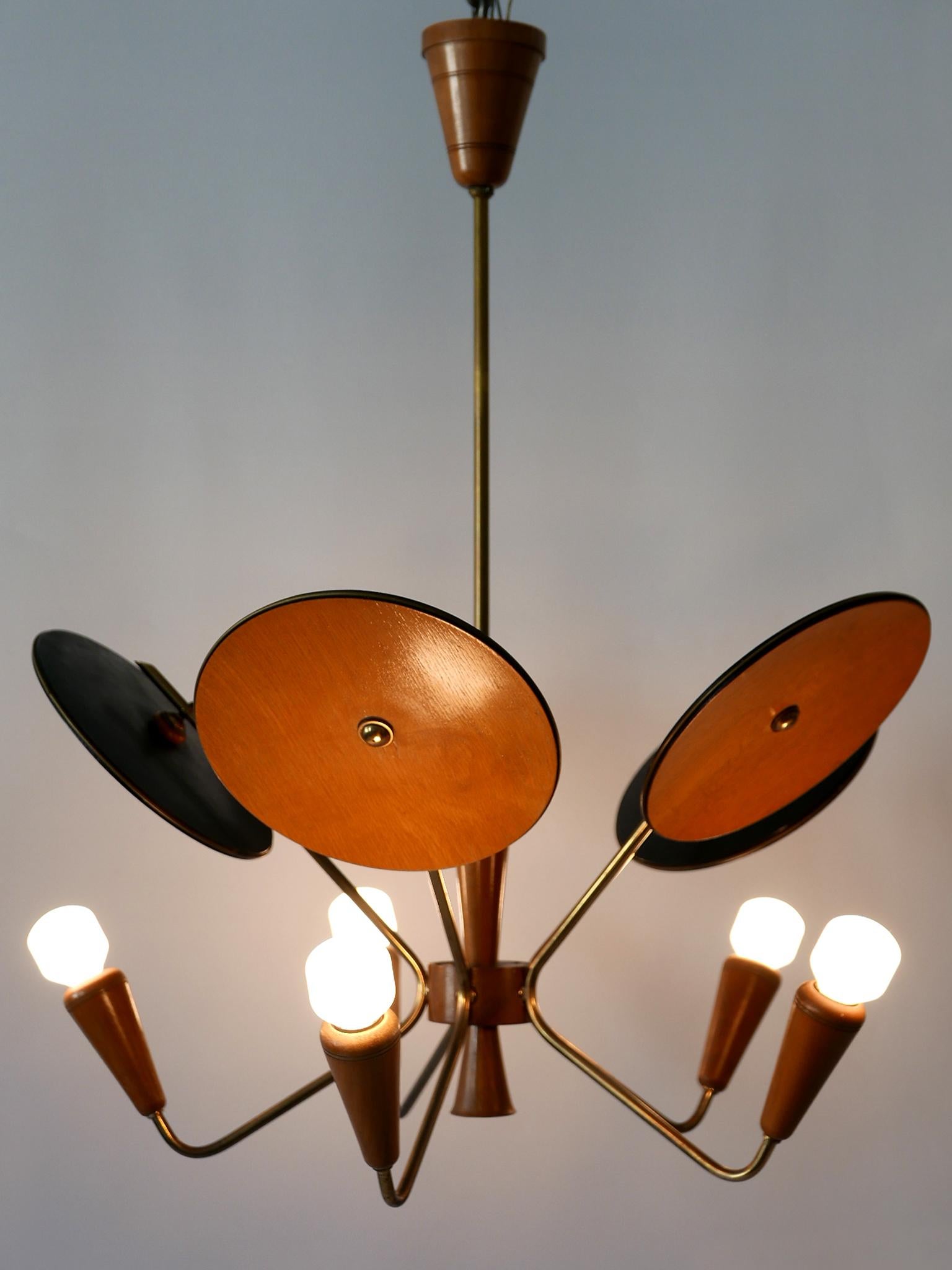 Exceptionnelle lampe à suspension ou lustre Spoutnik moderne mi-siècle, Allemagne, années 1950 en vente 8