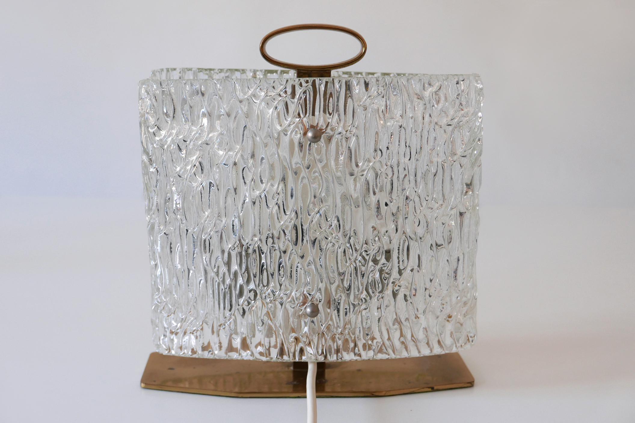 Exceptional Mid-Century Modern Table Lamp with Ice Glass Shade, 1950s, Italy For Sale 10
