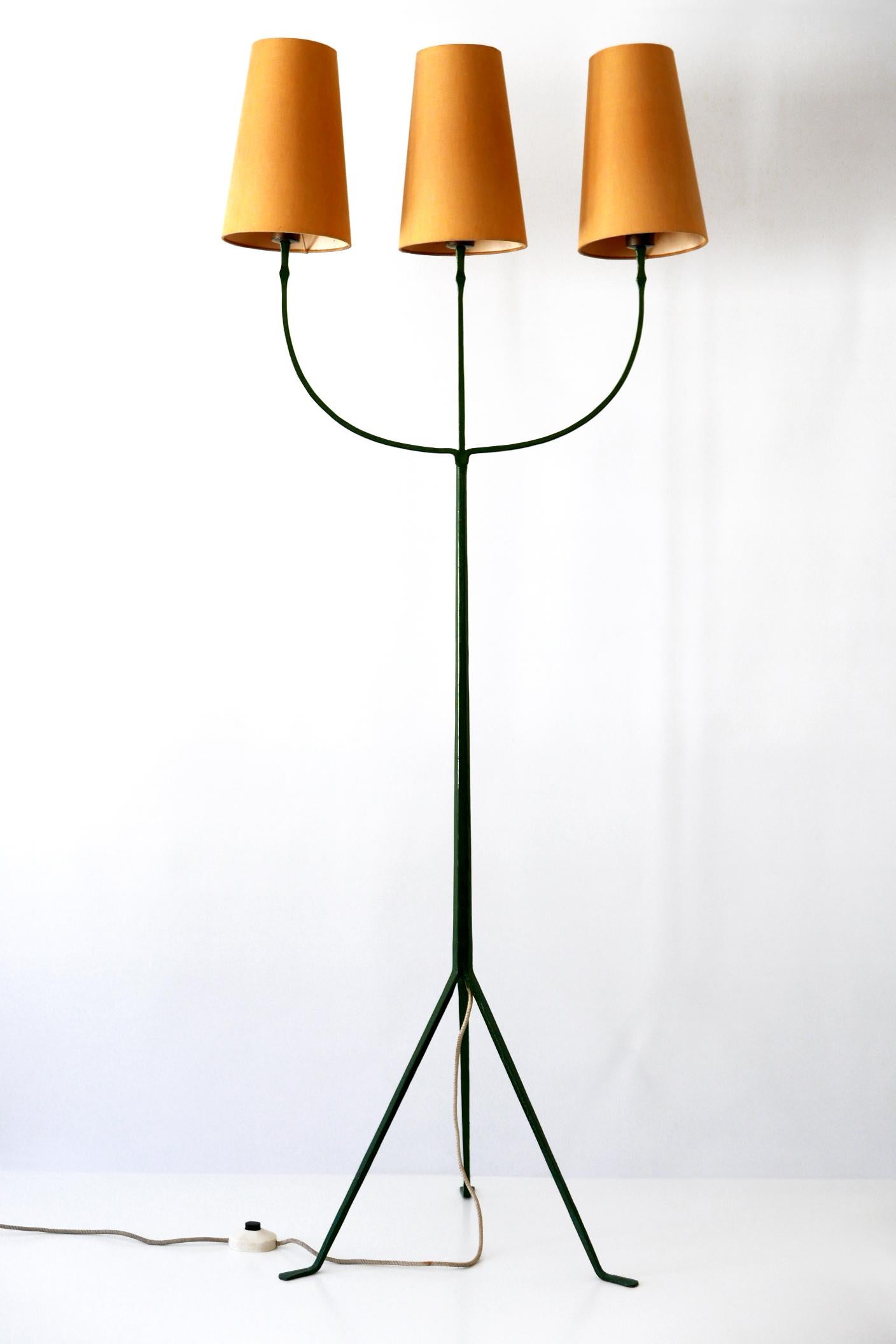 Exceptional Mid-Century Modern Three Flamed Floor Lamp, 1950s For Sale 4