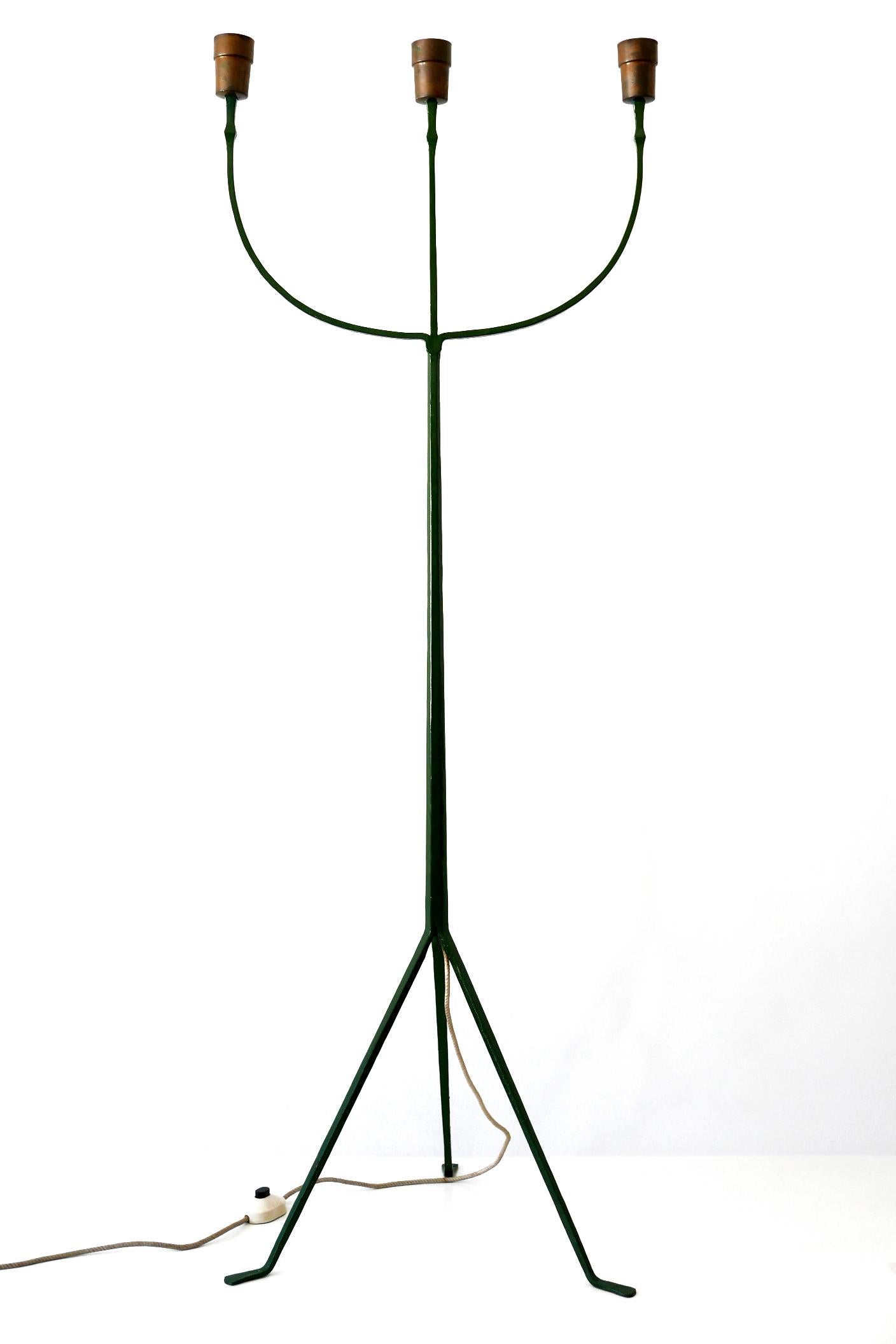 Exceptional Mid-Century Modern Three Flamed Floor Lamp, 1950s For Sale 5