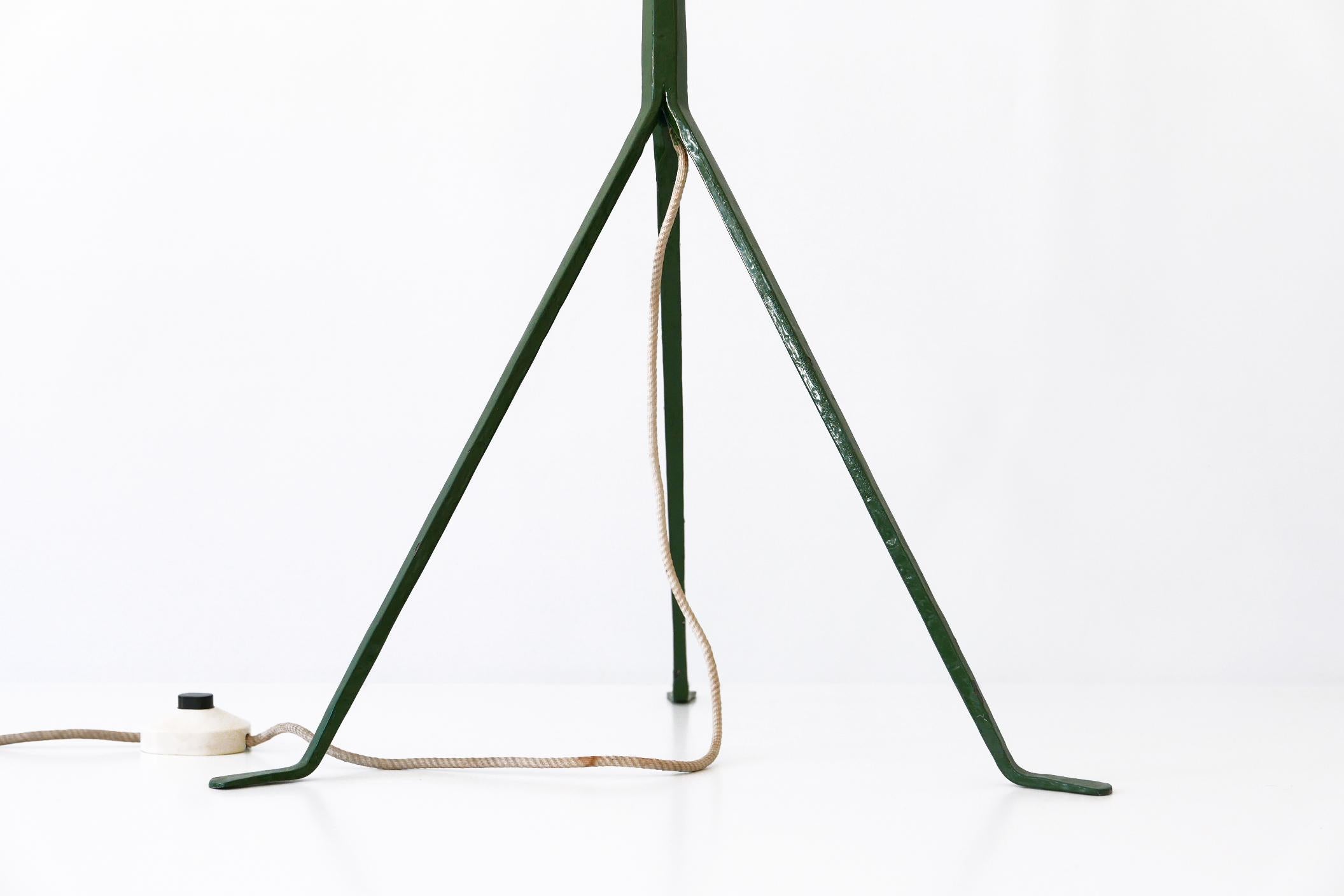 Exceptional Mid-Century Modern Three Flamed Floor Lamp, 1950s For Sale 9