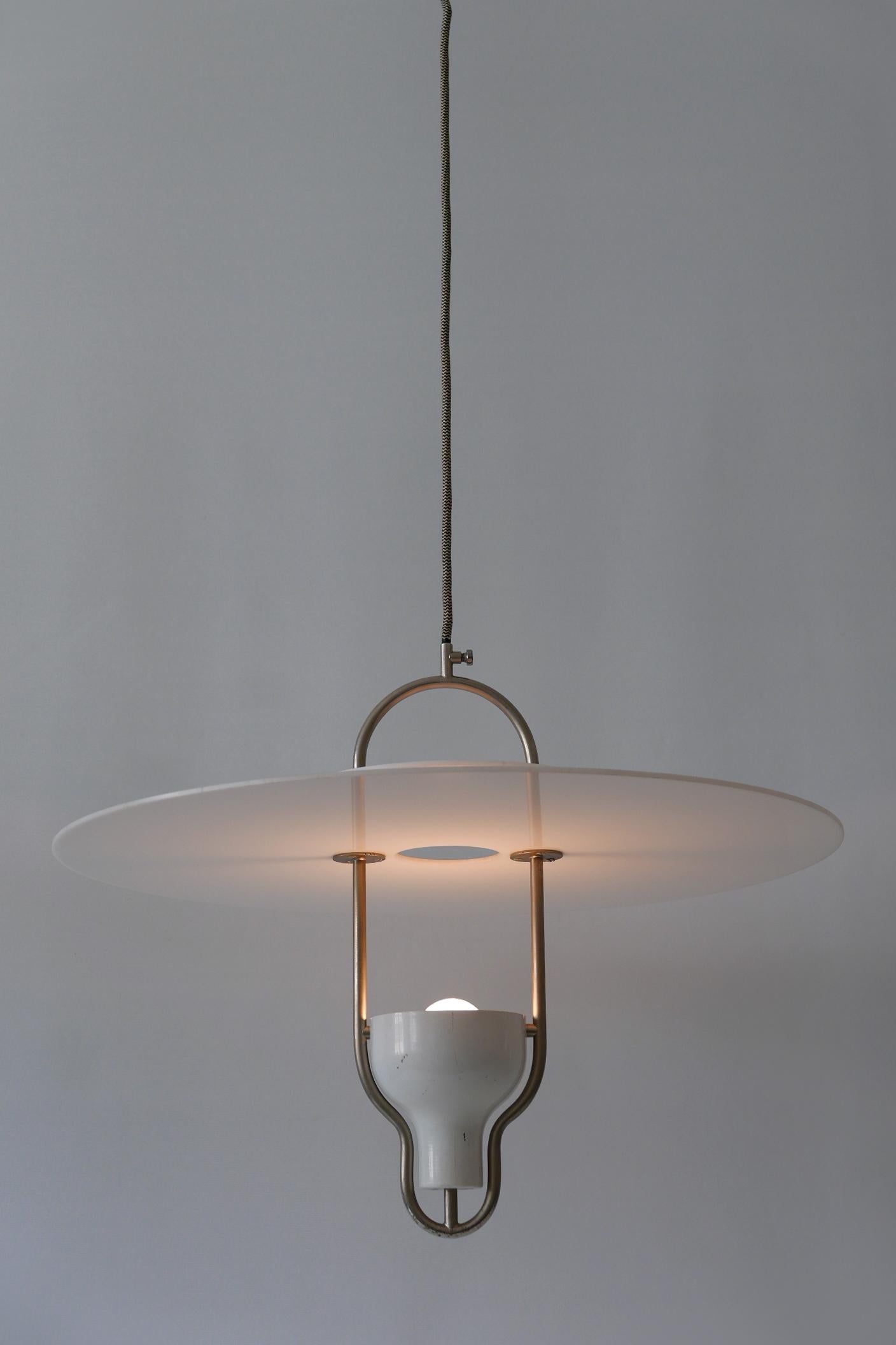 Exceptional Mid-Century Modern Ufo Pendant Lamp, Italy, 1960s For Sale 6