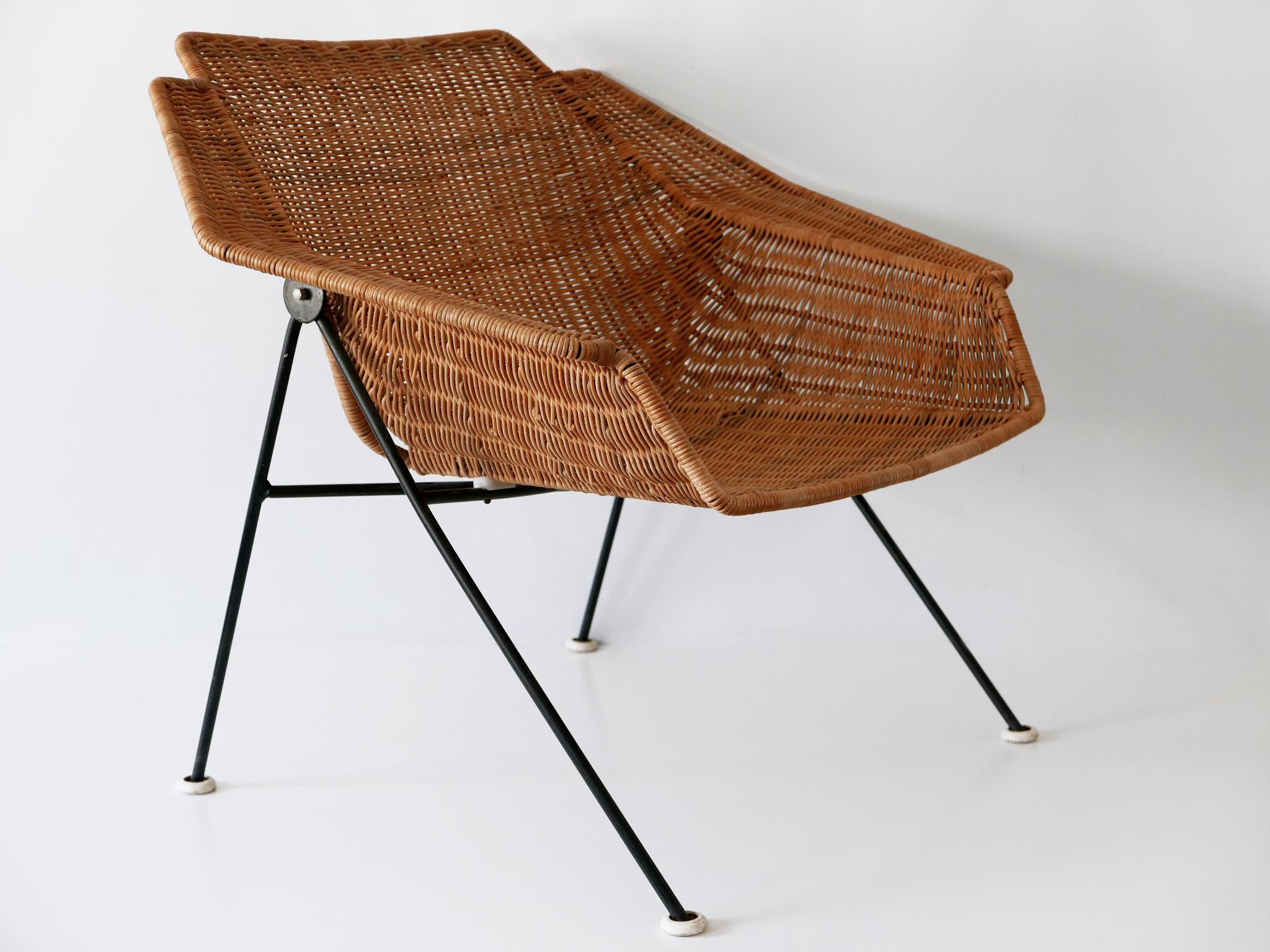 Exceptional Mid-Century Modern Wicker Lounge Chair or Armchair 1950s Sweden For Sale 4
