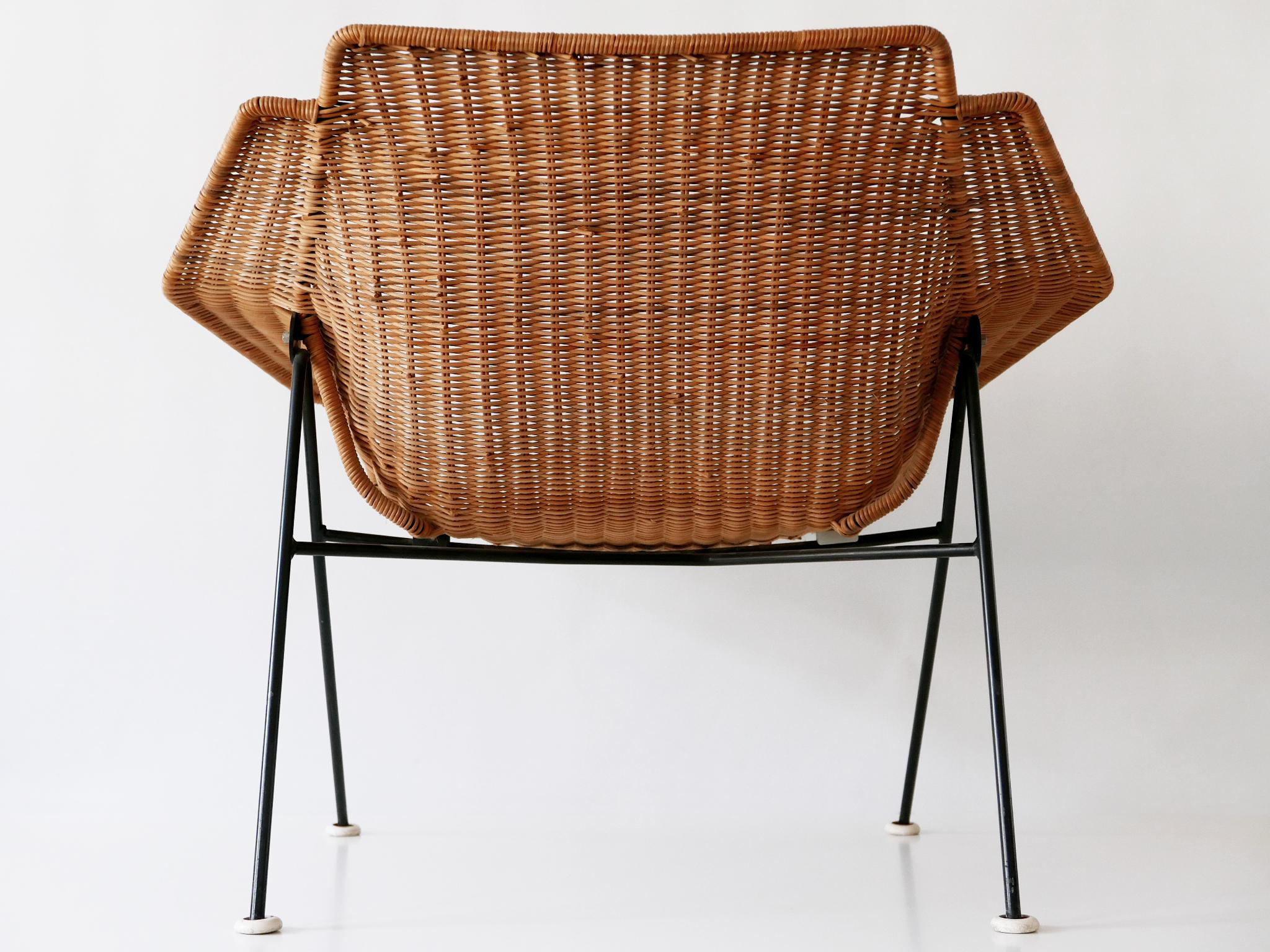 Exceptional Mid-Century Modern Wicker Lounge Chair or Armchair 1950s Sweden For Sale 2