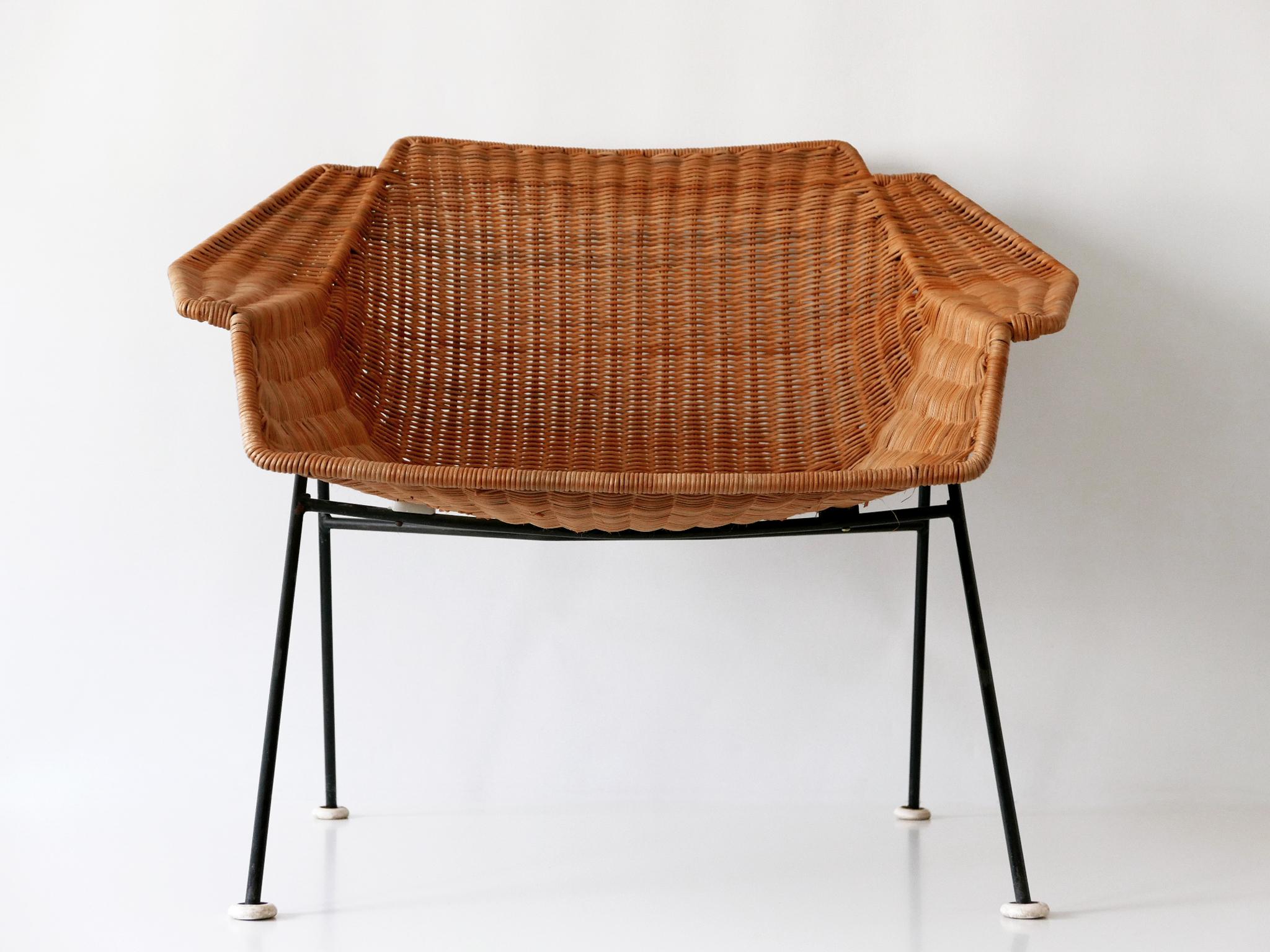 Exceptional Mid-Century Modern Wicker Lounge Chair or Armchair 1950s Sweden For Sale 3