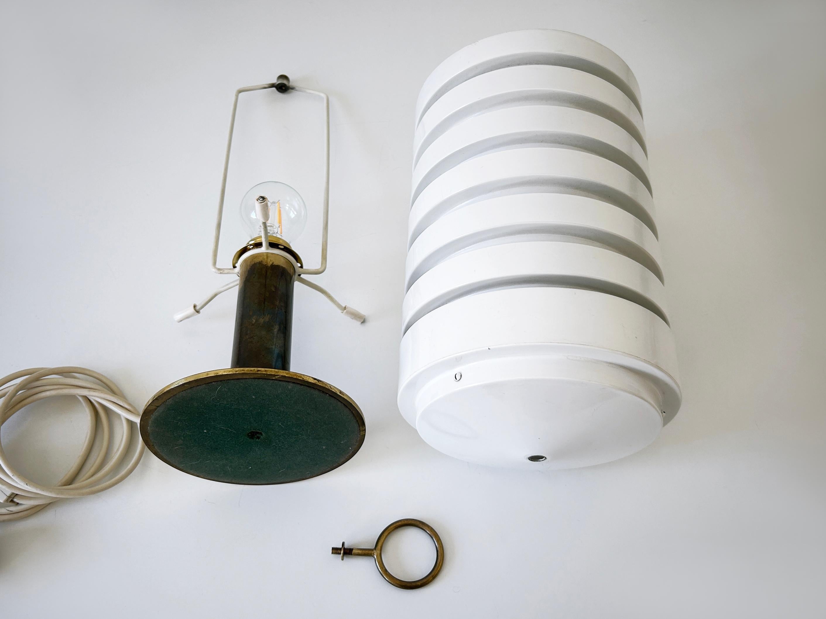 Exceptional Mid Century Table Lamp 'B 99' by Hans Agne Jakobsson Sweden 1962 en vente 10