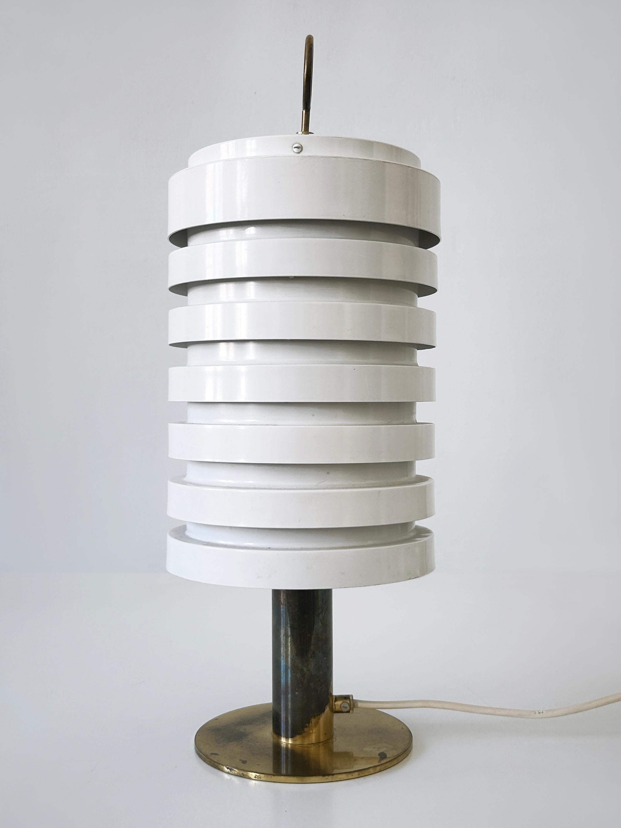Milieu du XXe siècle Exceptional Mid Century Table Lamp 'B 99' by Hans Agne Jakobsson Sweden 1962 en vente