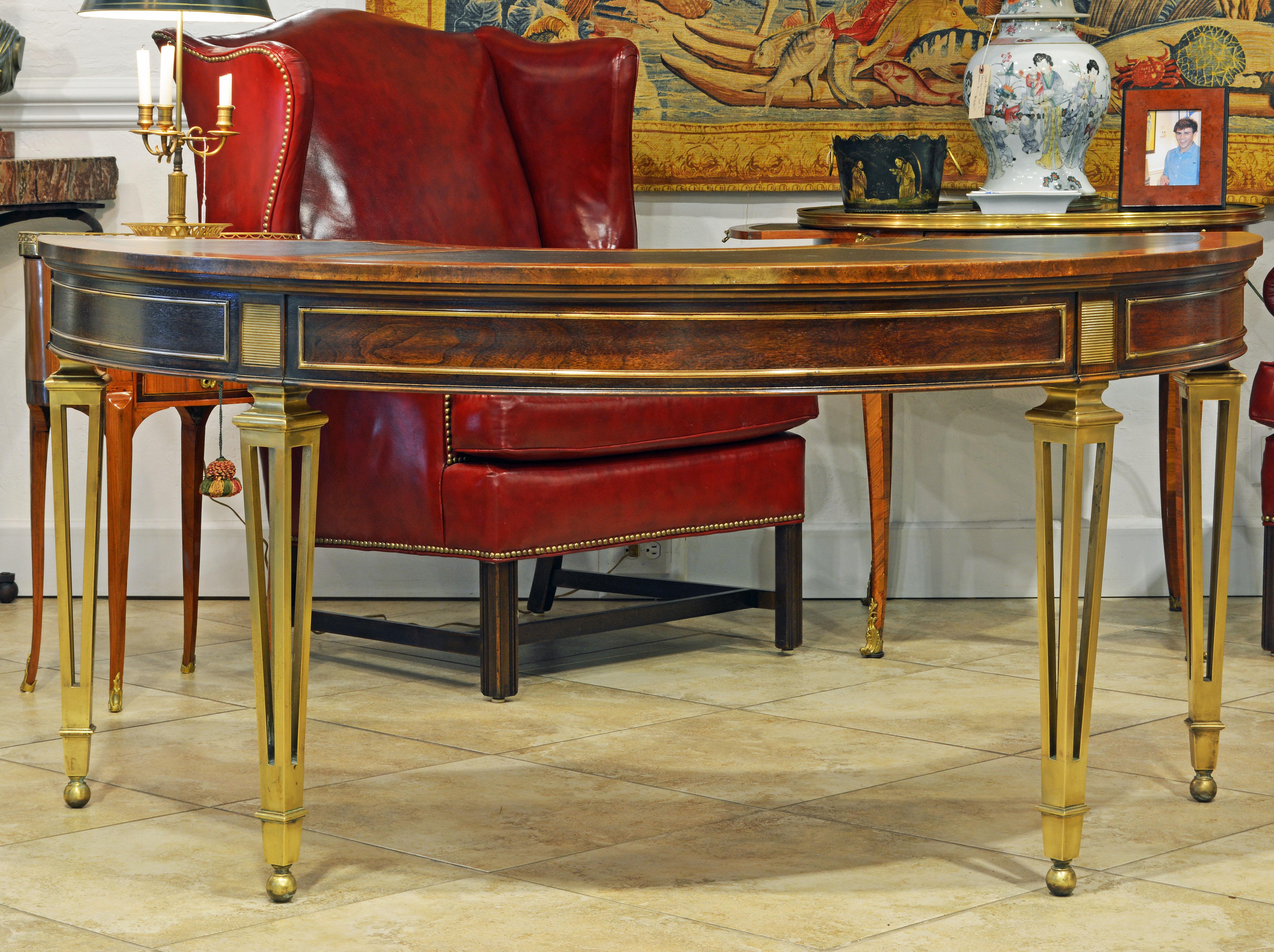 Exceptional Midcentury Semi Circular Brass and Burled Wood Desk by Mastercraft In Good Condition In Ft. Lauderdale, FL