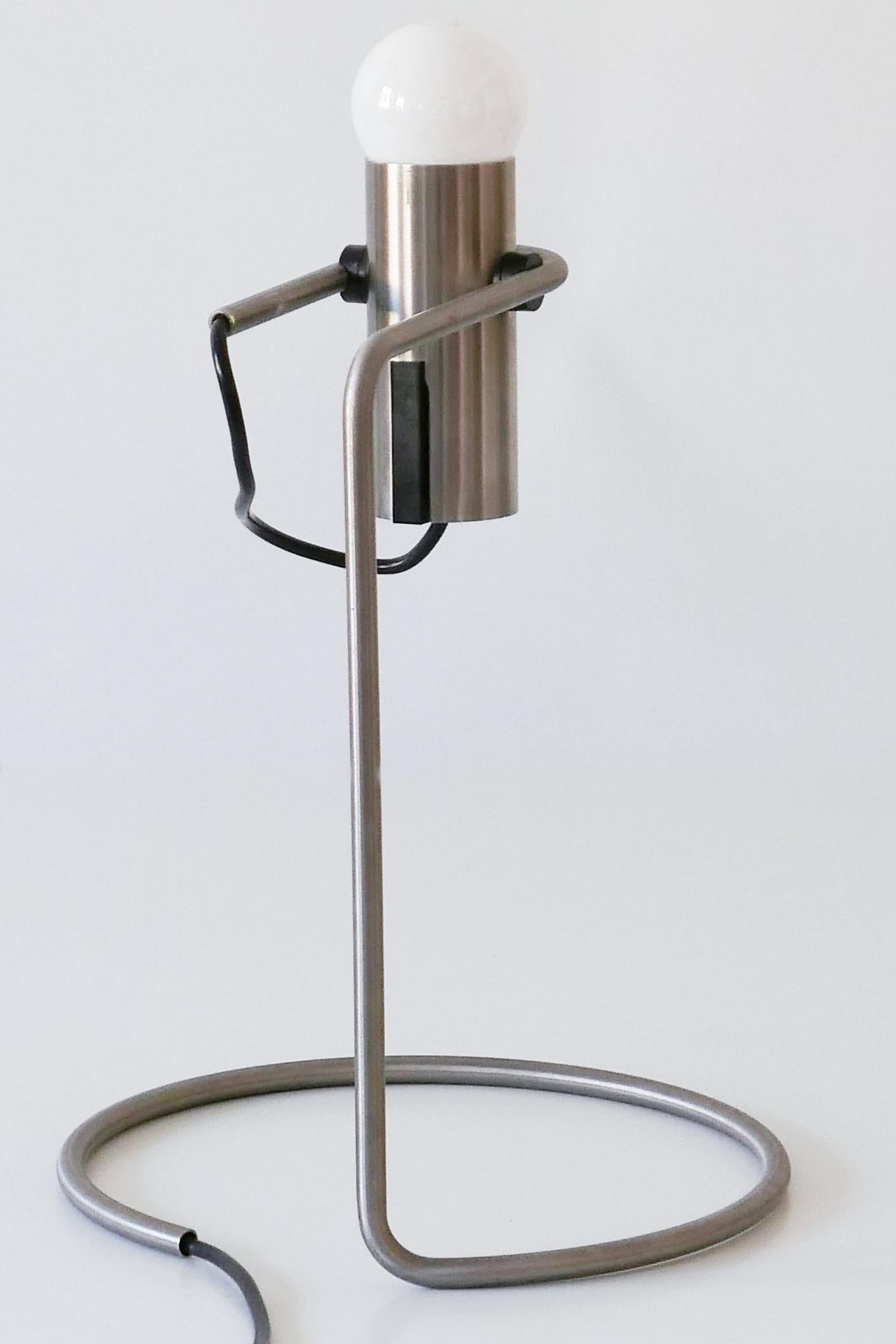 Außergewöhnliche minimalistische Tischlampe oder Schreibtischleuchte aus der Mitte des Jahrhunderts:: 1960er Jahre im Angebot 7