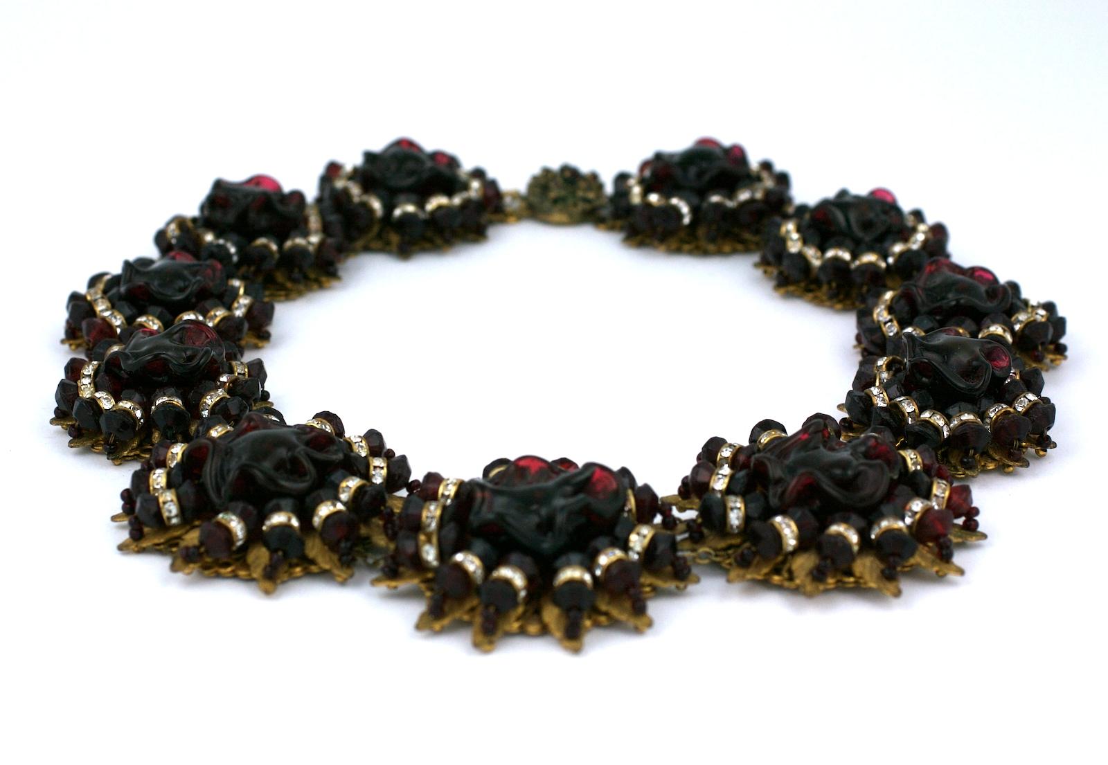Miriam Haskell - Exceptionnel collier rondelle pavé de rubis et de rubis profond Pour femmes en vente
