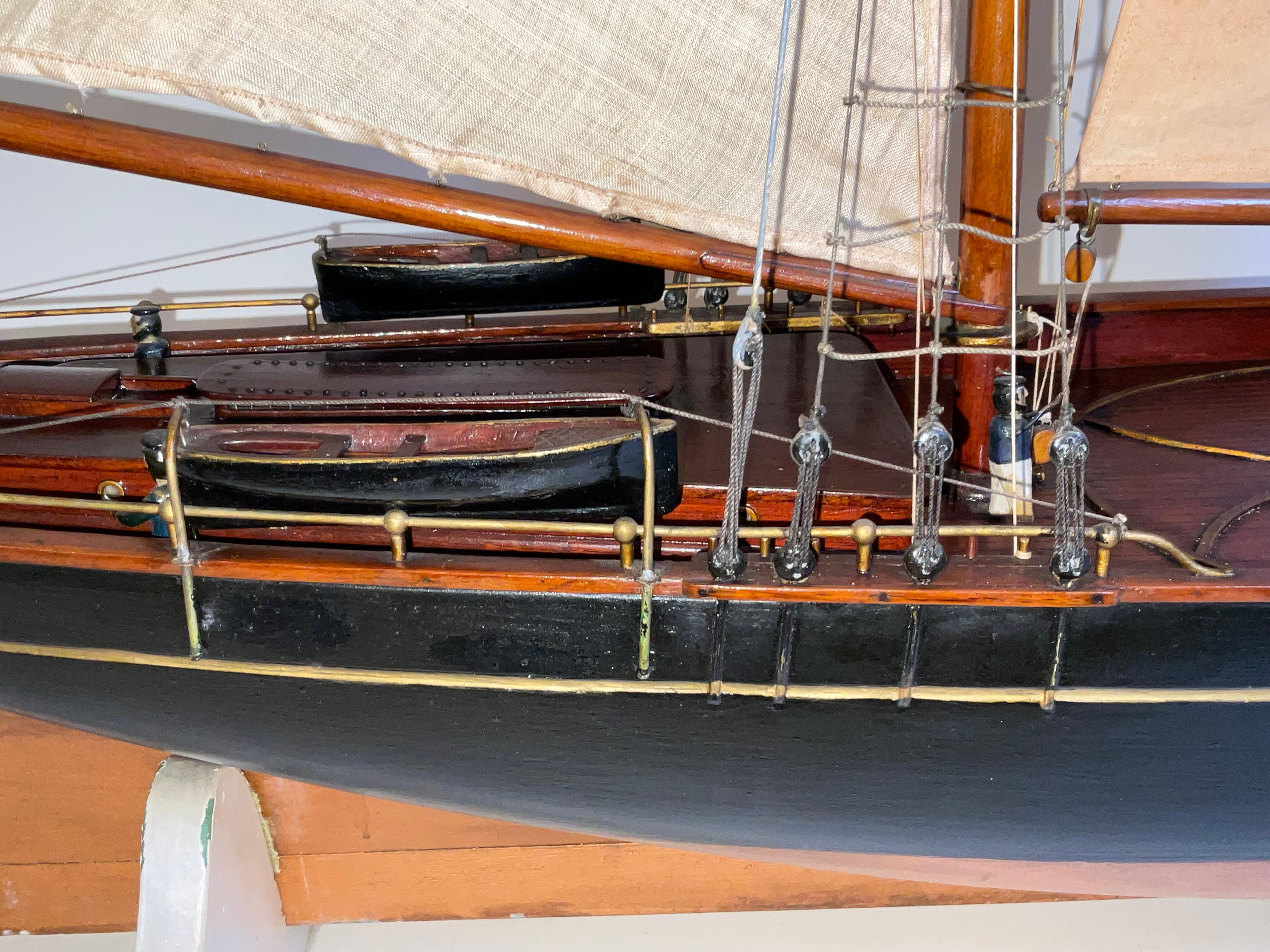 Modèle exceptionnel d'un Schooner Wanderer en vente 3