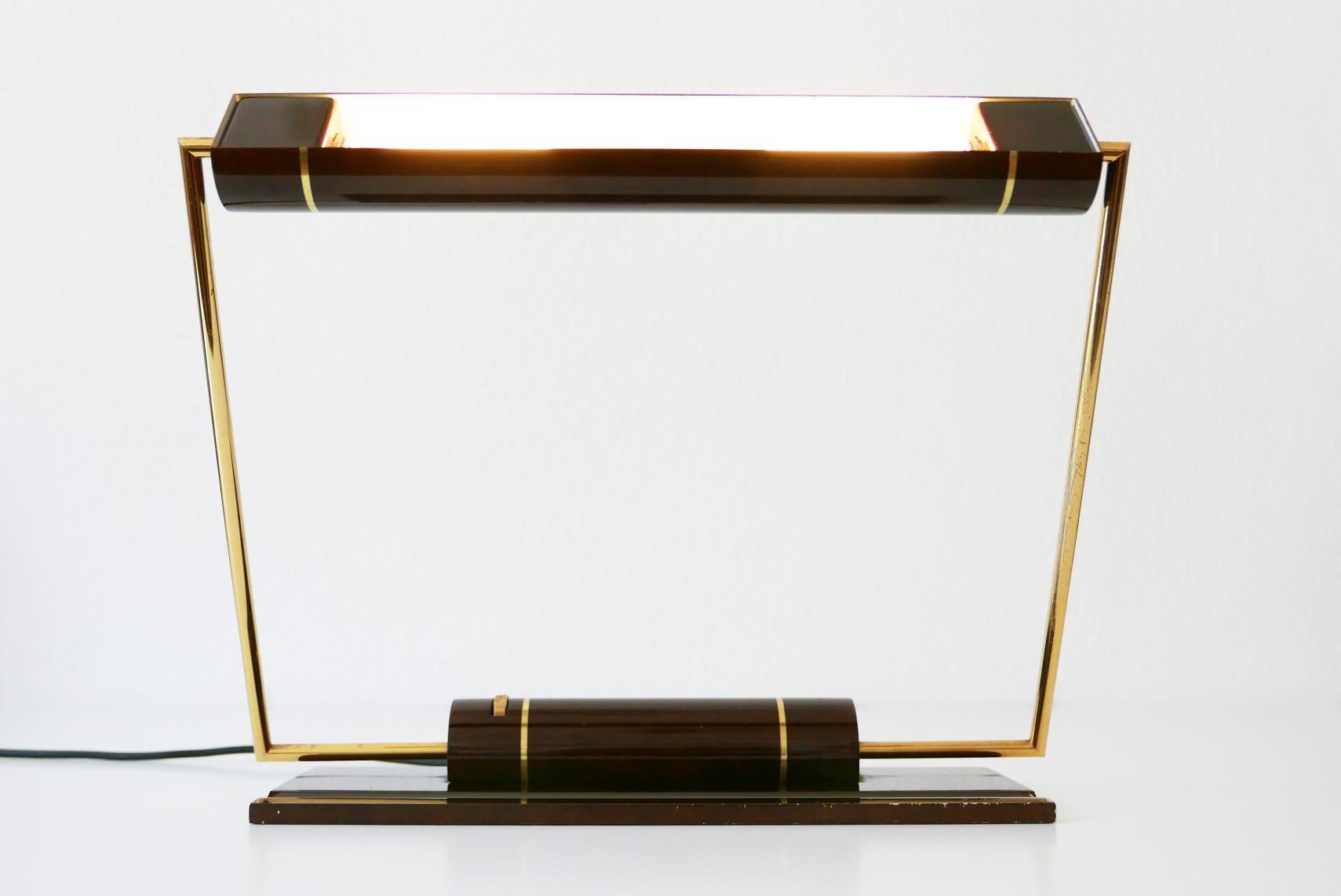 American Exceptional Modernist Banker Desk Light or Table Lamp by George Kovacs USA 1980s