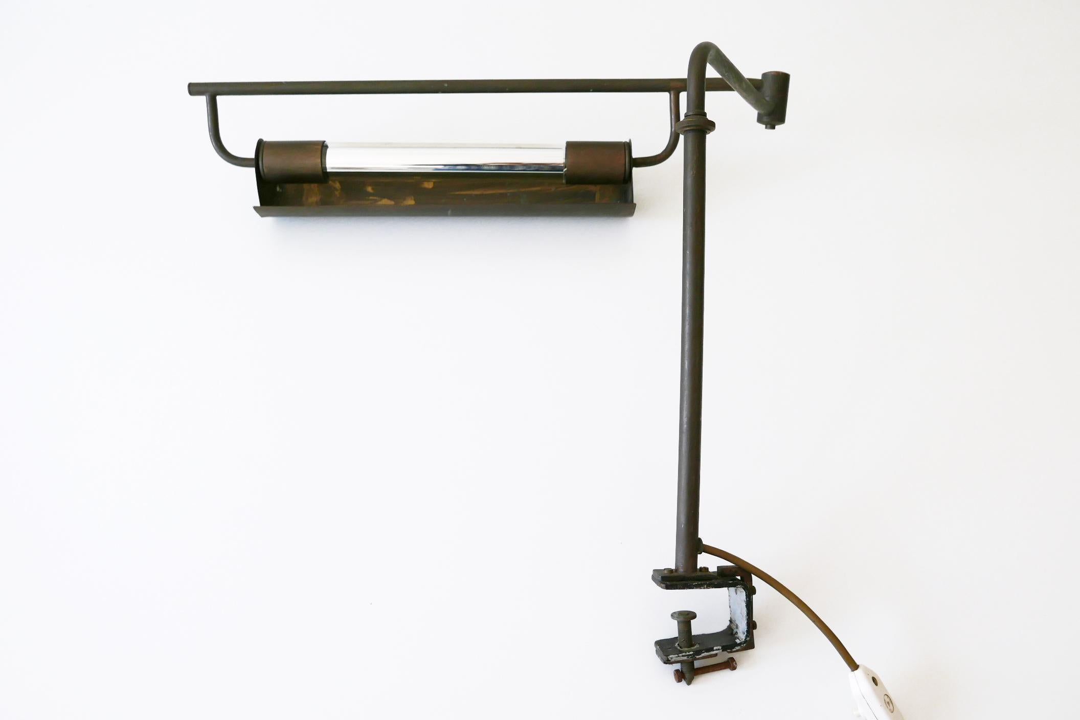Exceptional Modernist Bauhaus Articulated Brass Clamp Table Lamp, Germany, 1930s For Sale 13