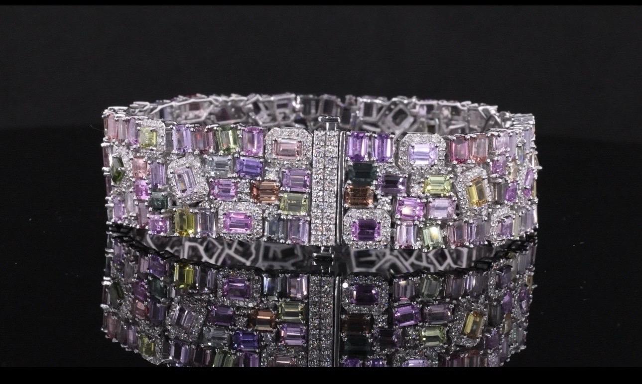 Excepcional Pulsera de Zafiro Multicolor y Diamantes en Oro Blanco de 14 K en venta 2