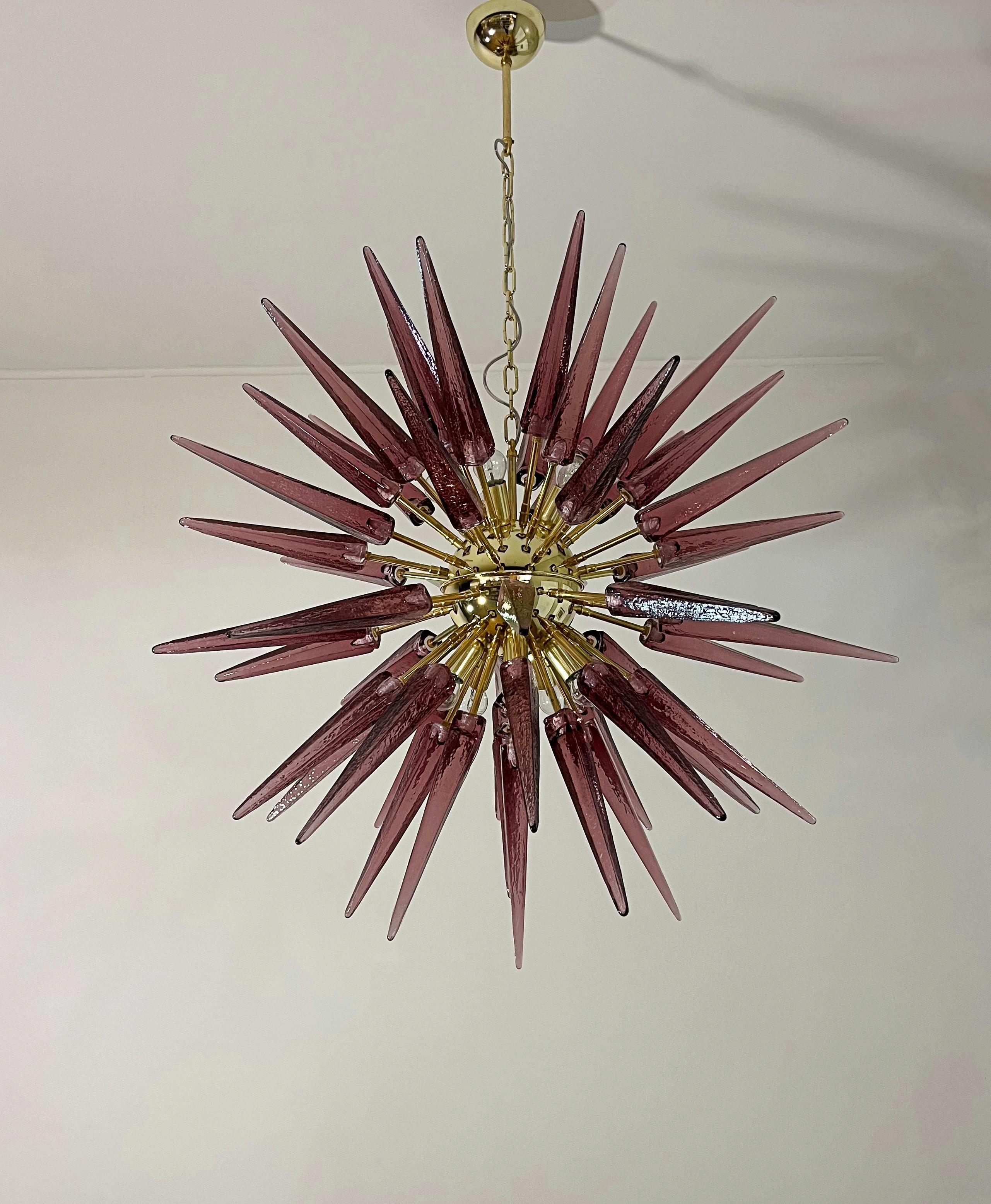 Exceptional Murano amethyst glass Sputnik Chandelier - 51 glasses For Sale 6