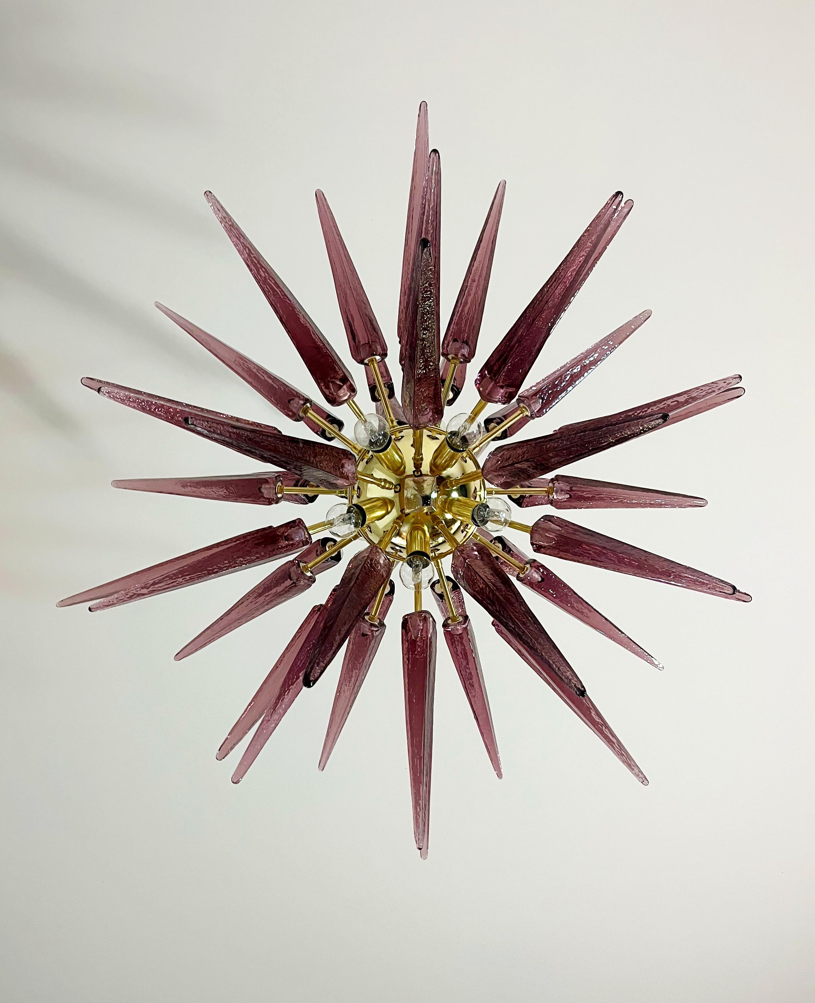 Exceptional Murano amethyst glass Sputnik Chandelier - 51 glasses For Sale 9