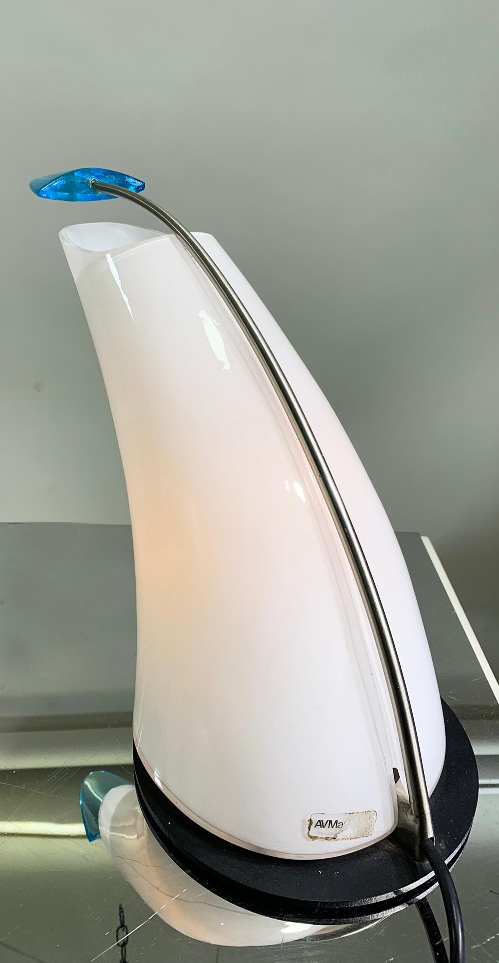 Exceptional Murano Dimmable Glass Table Lamp by A.V. Mazzega, Italy circa 1960 In Good Condition For Sale In Beirut, LB