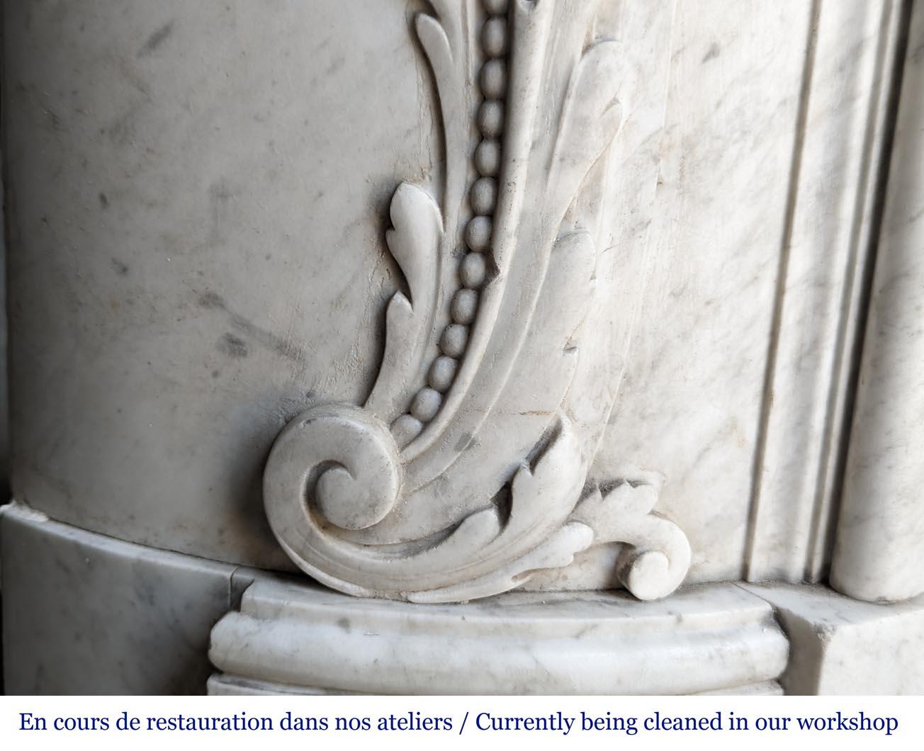 Exceptional Napoleon III period mantel in veined Carrara marble For Sale 3