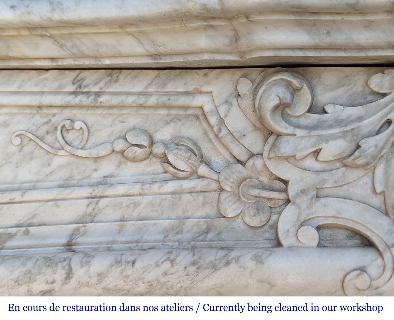 Carved Exceptional Napoleon III period mantel in veined Carrara marble For Sale