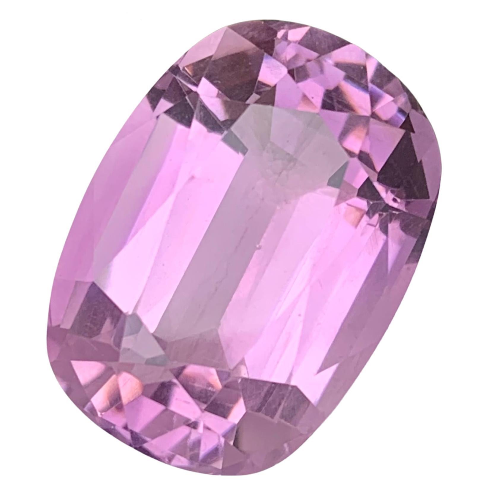 Exceptional Natural Loose Purple Amethyst 27.80 Carat from Brazil Mine For Sale