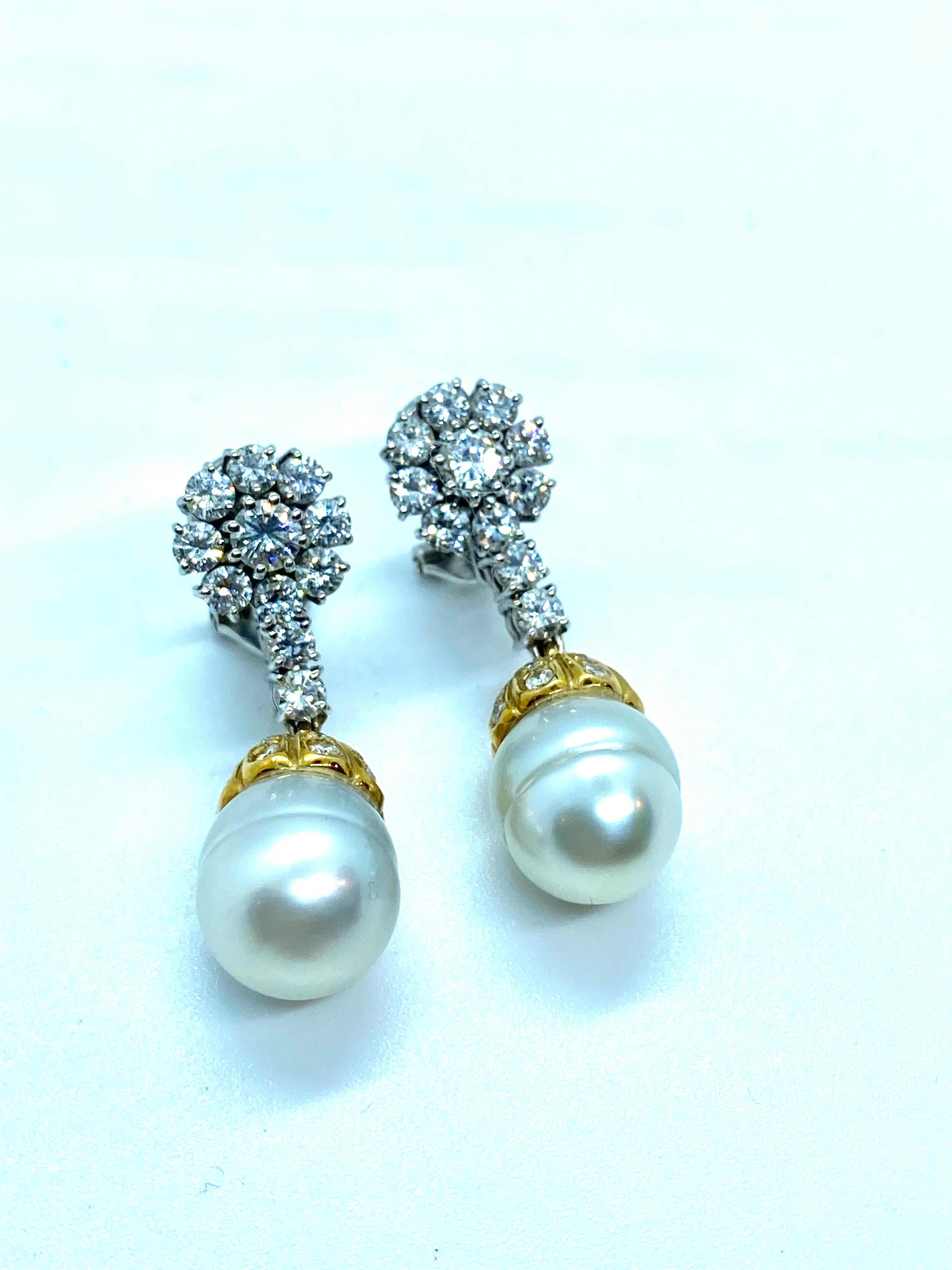 Außergewöhnliche Perlen und Diamanten Halskette und Anhänger Ohrringe Set im Angebot 5