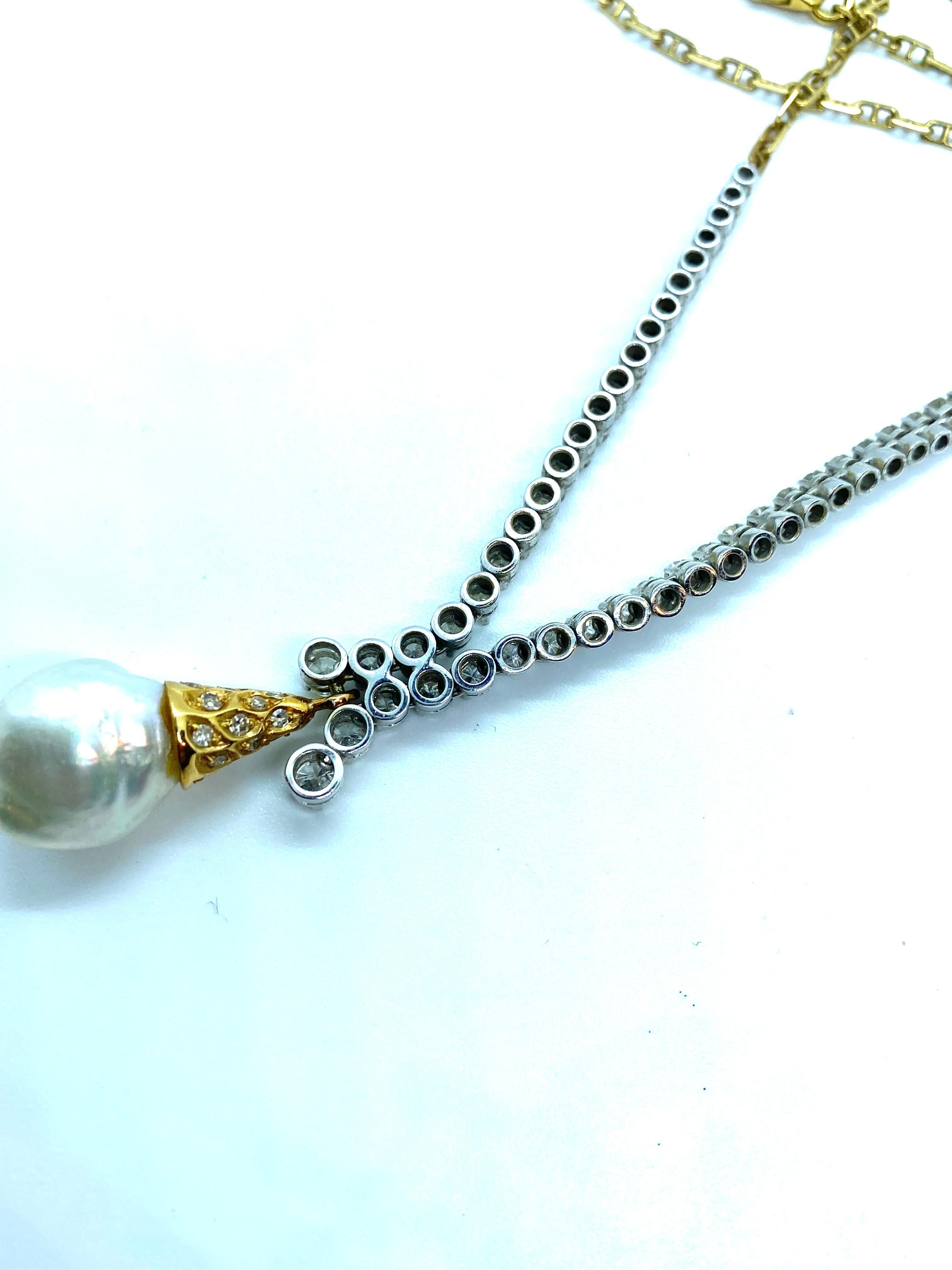Außergewöhnliche Perlen und Diamanten Halskette und Anhänger Ohrringe Set im Angebot 1