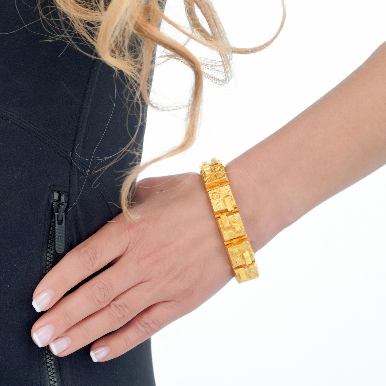 Nils Westerback Bracelet exceptionnel en or Unisexe en vente
