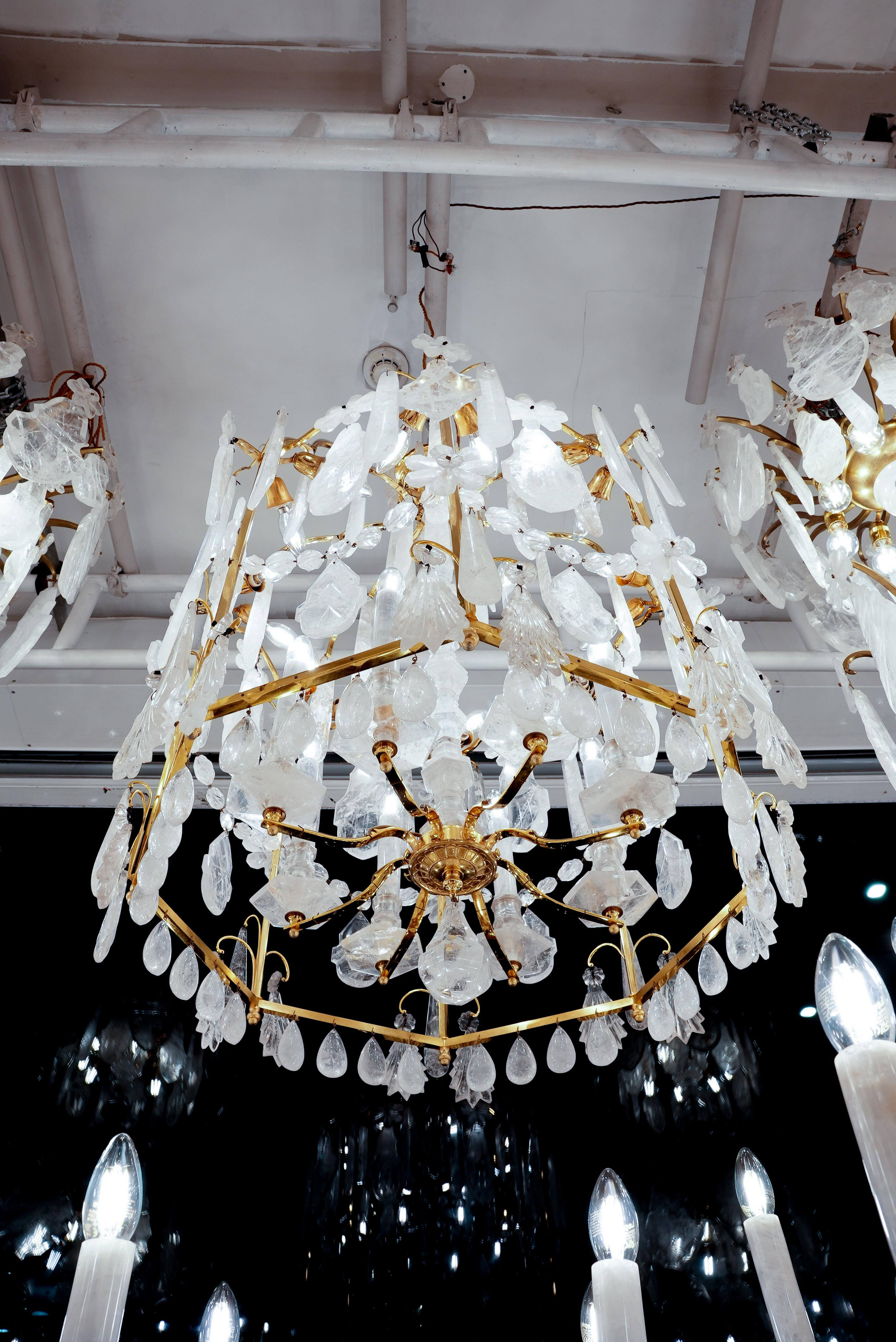 Exceptionnel de  lanternes en cristal de roche H120cm L80cm en vente 7