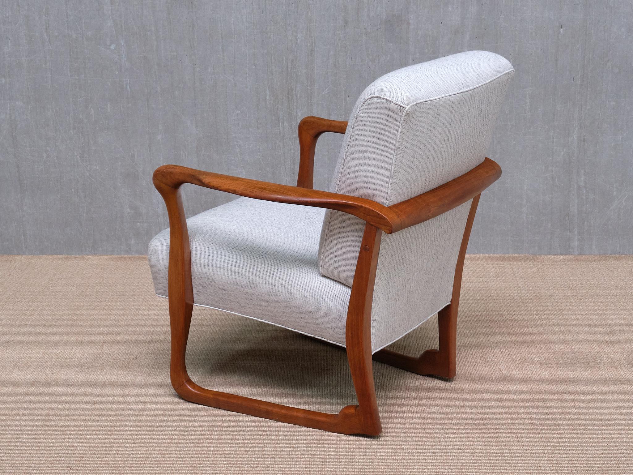 Exceptional Ole Jacobsen Armchair in Sculpted Teak, C.B. Hansen, Denmark, 1949 5