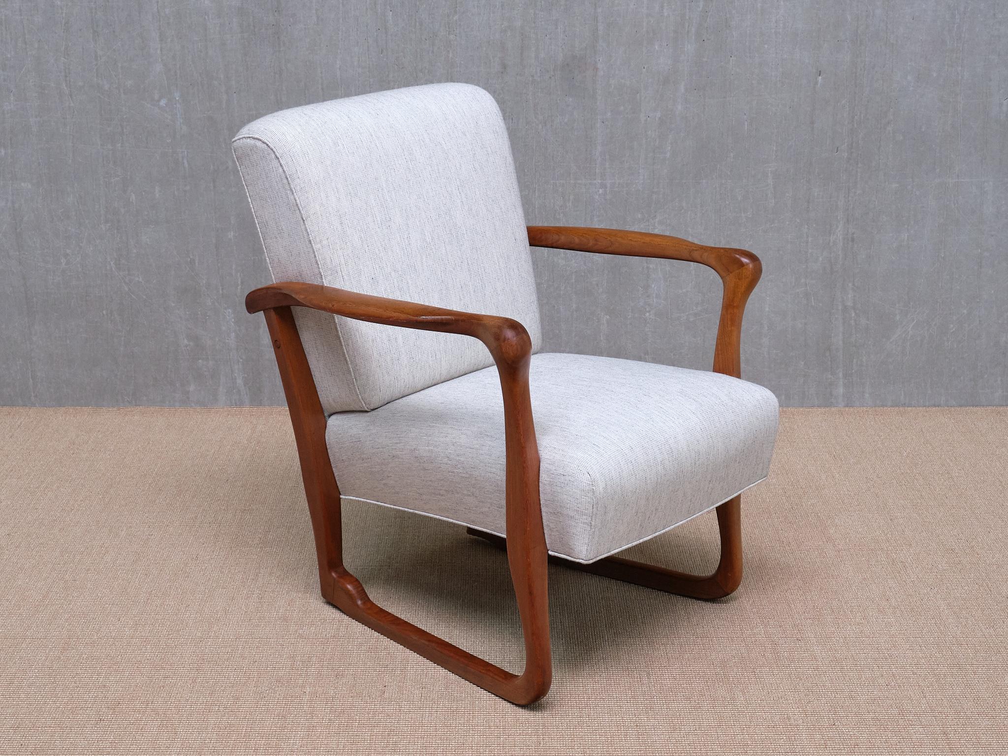 Mid-20th Century Exceptional Ole Jacobsen Armchair in Sculpted Teak, C.B. Hansen, Denmark, 1949