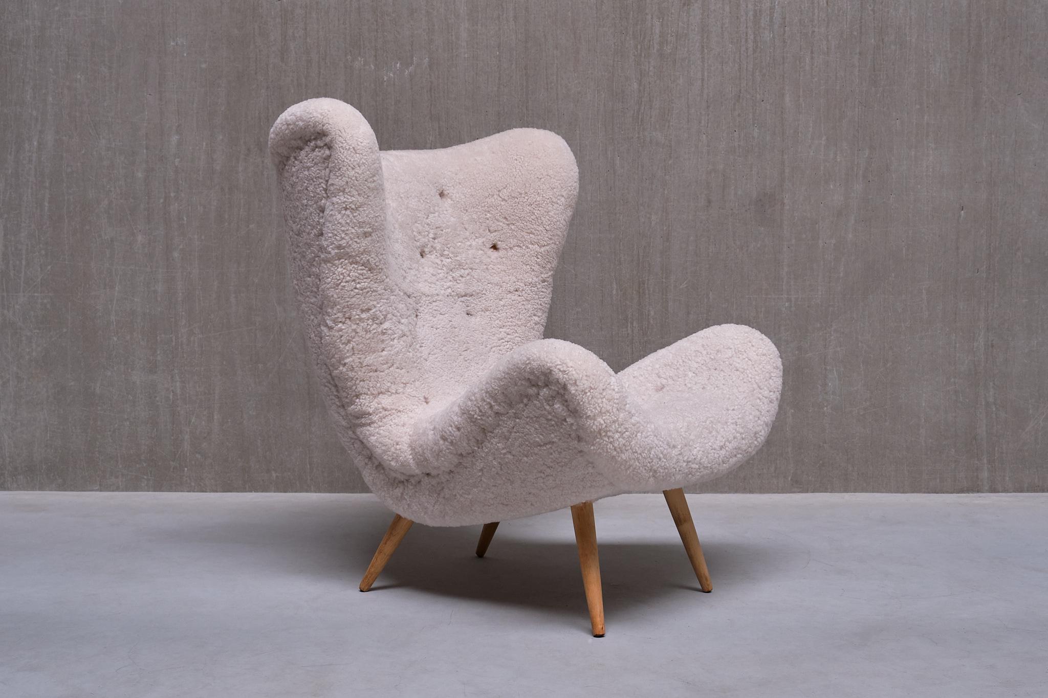 Scandinavian Modern Exceptional Organic Swedish Modern Easy Chair in Sheepskin and Beech, Late 1940s For Sale