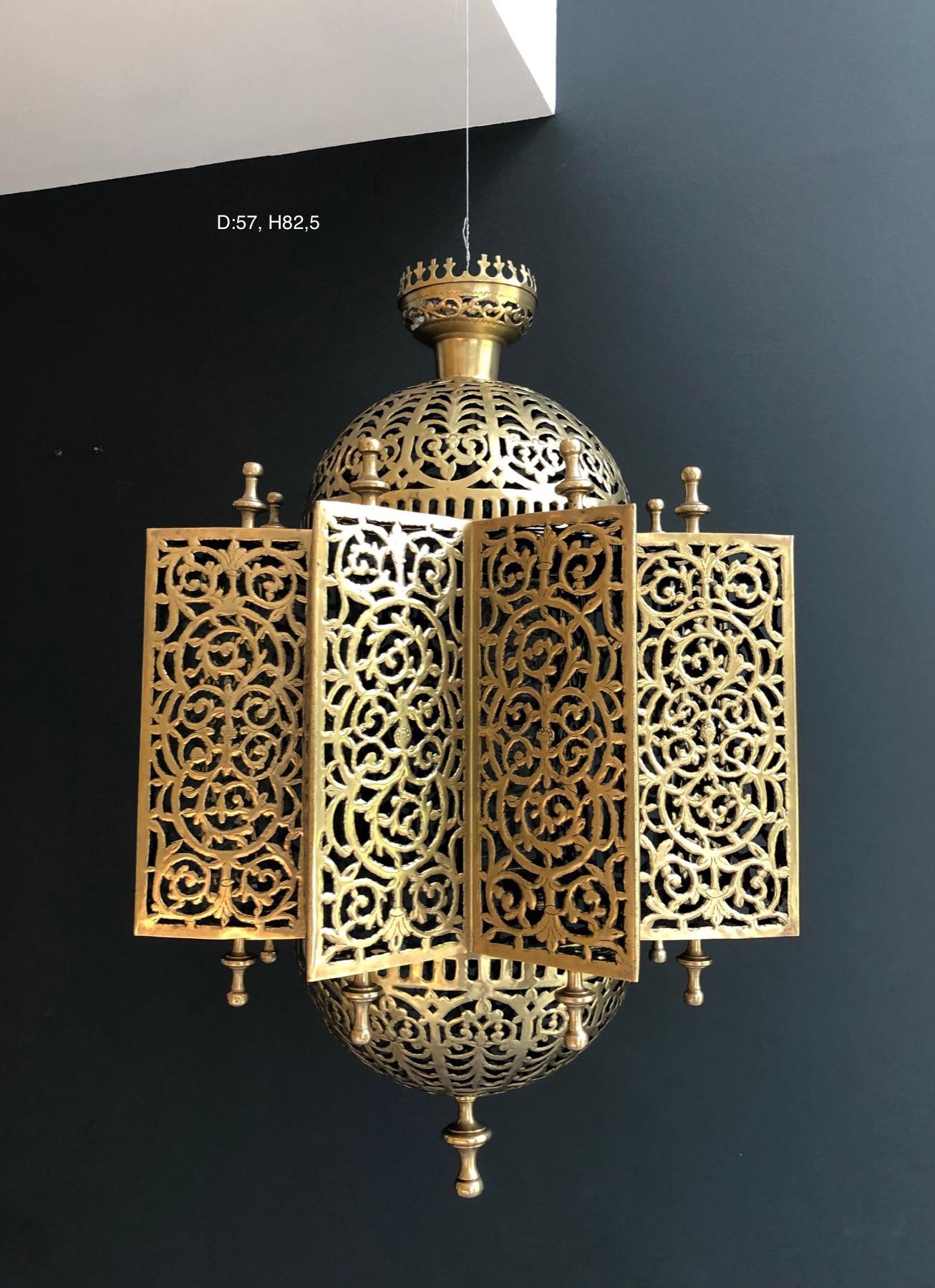 Exceptional Oriental Brass Lantern For Sale 6