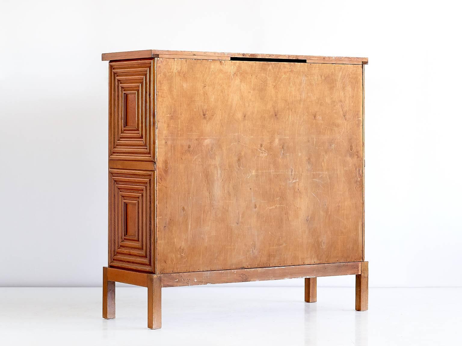 Mid-20th Century Exceptional Oscar Nilsson Oak Cabinet, Sweden, 1940s